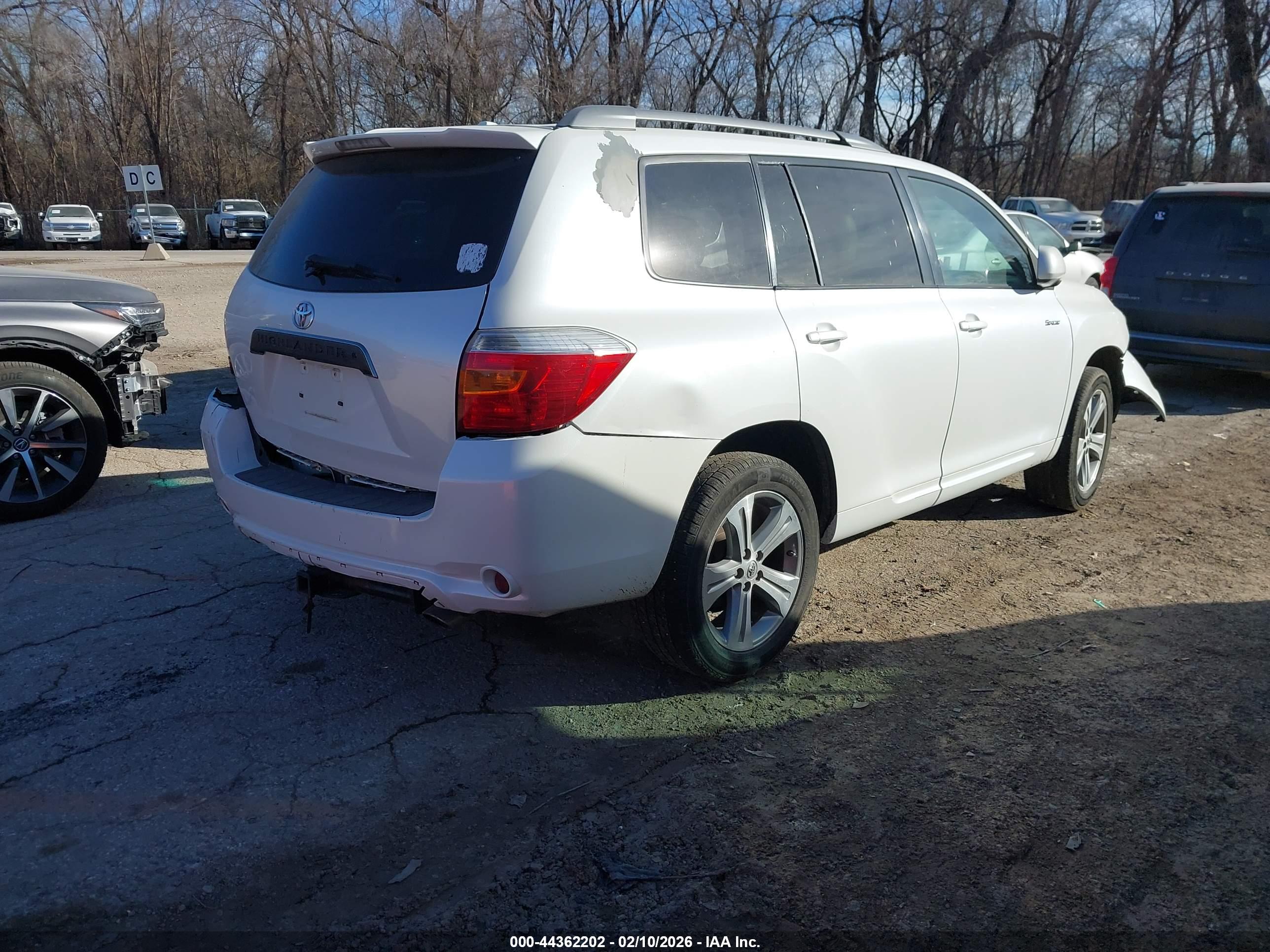 TOYOTA HIGHLANDER image 4