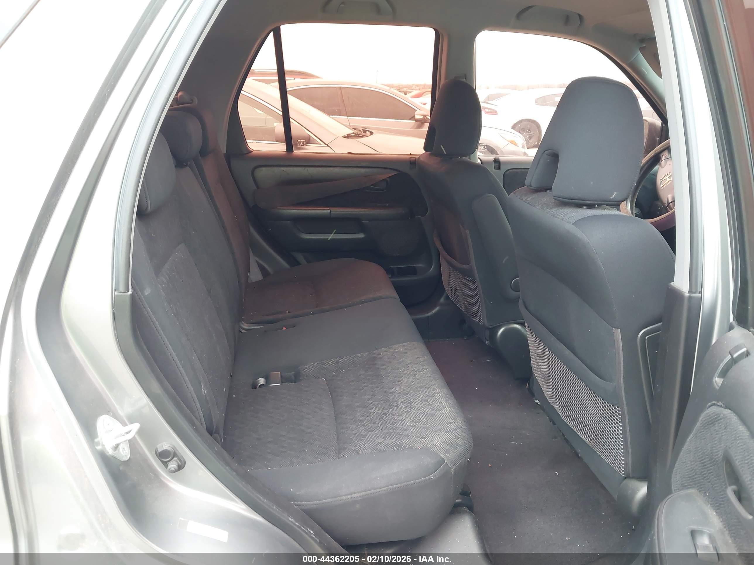 HONDA CR-V image 8