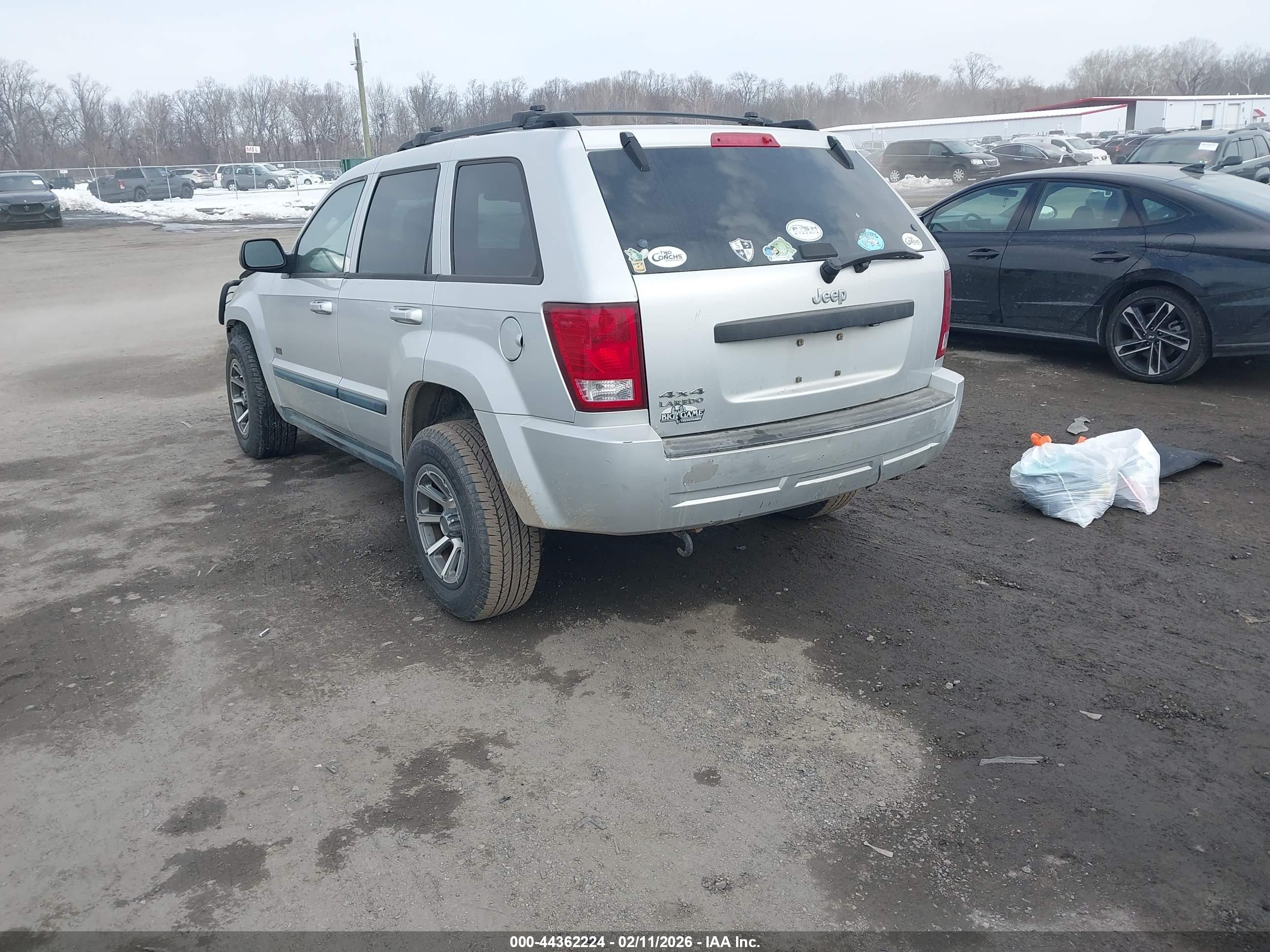 JEEP GRAND image 3