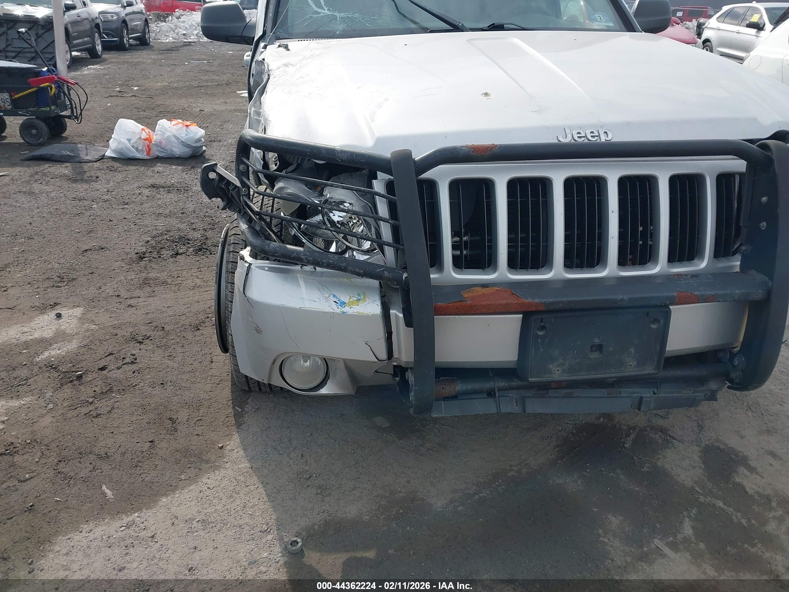 JEEP GRAND image 6