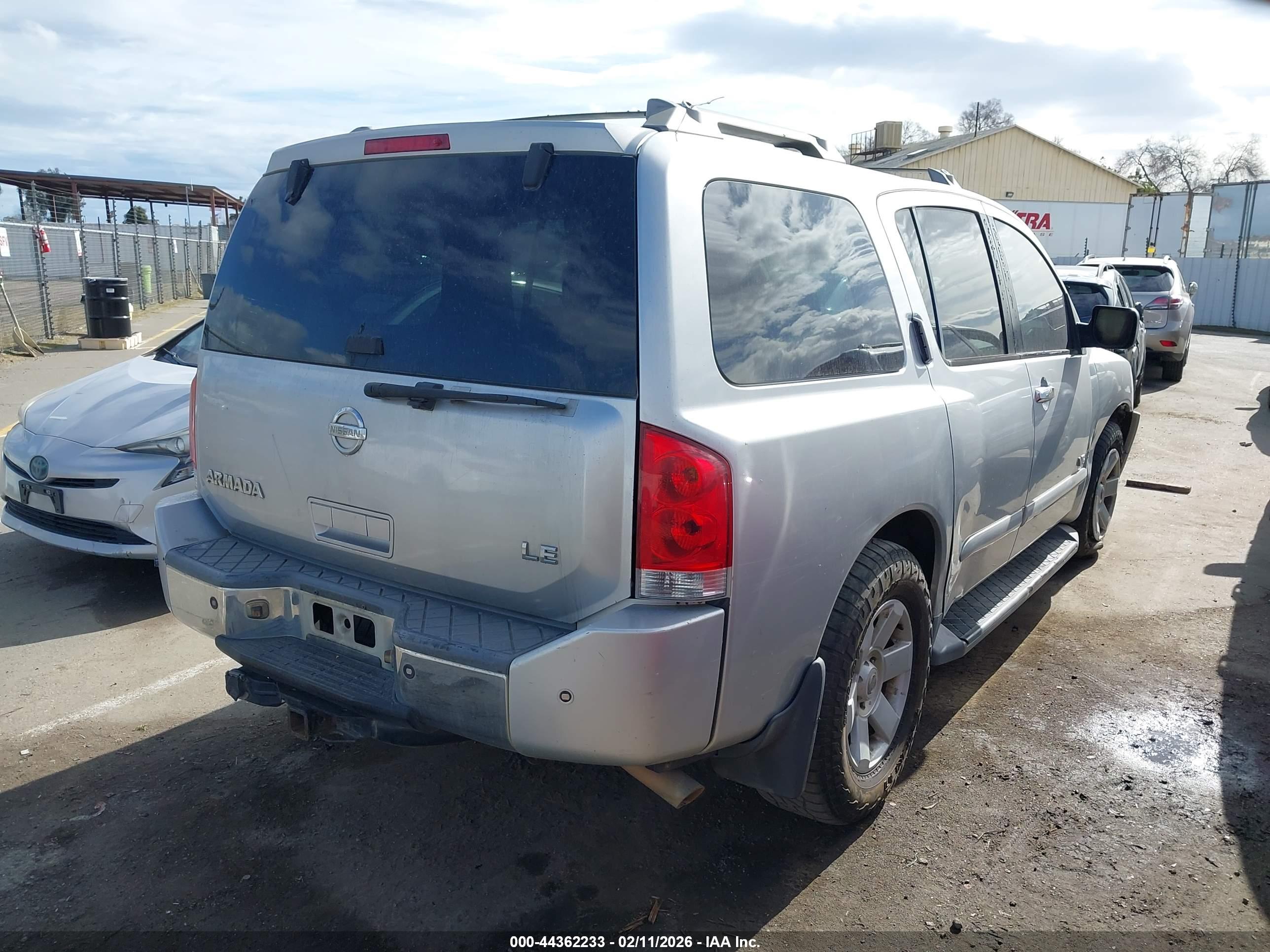 NISSAN ARMADA image 4