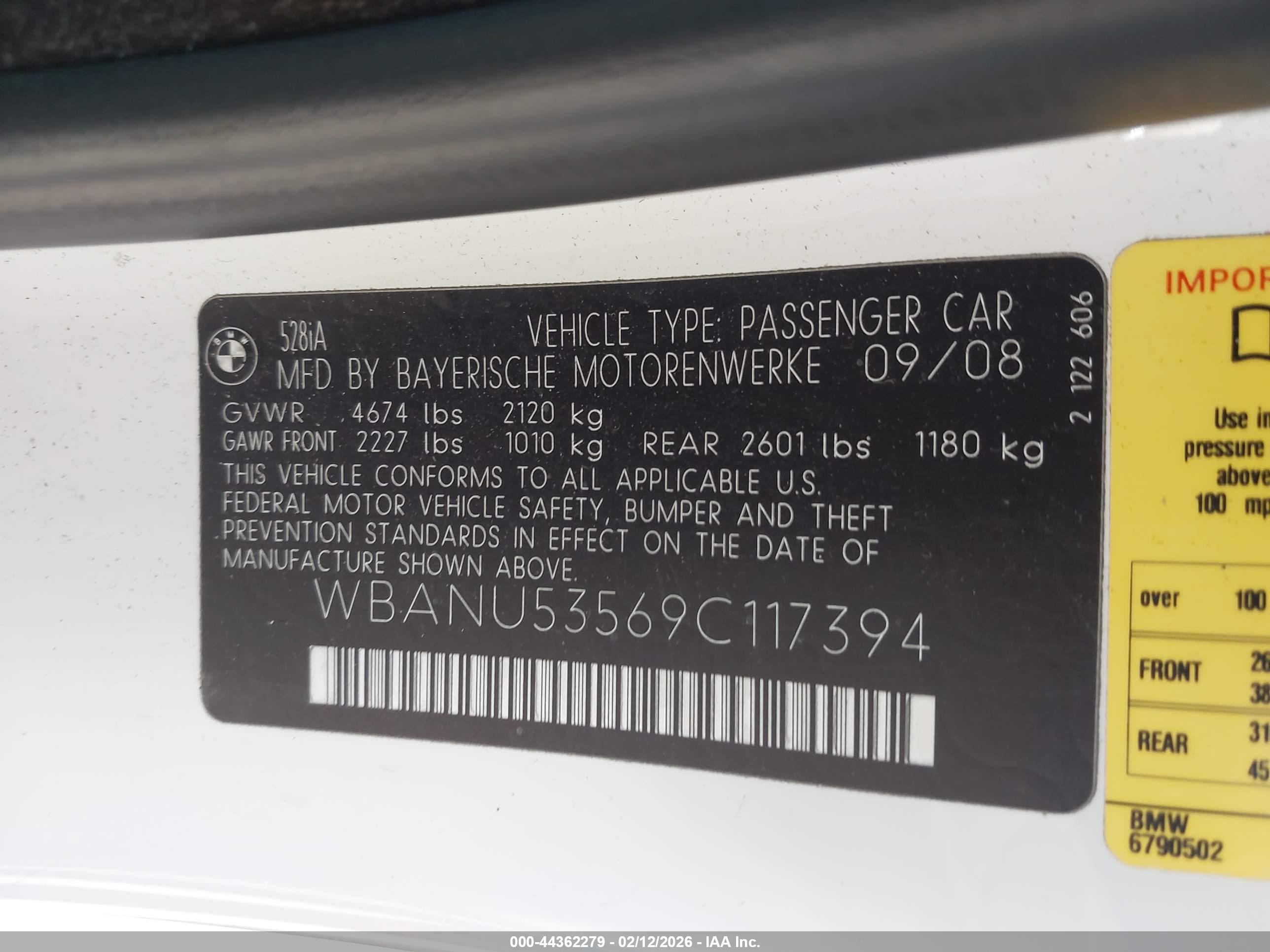BMW 528I image 9