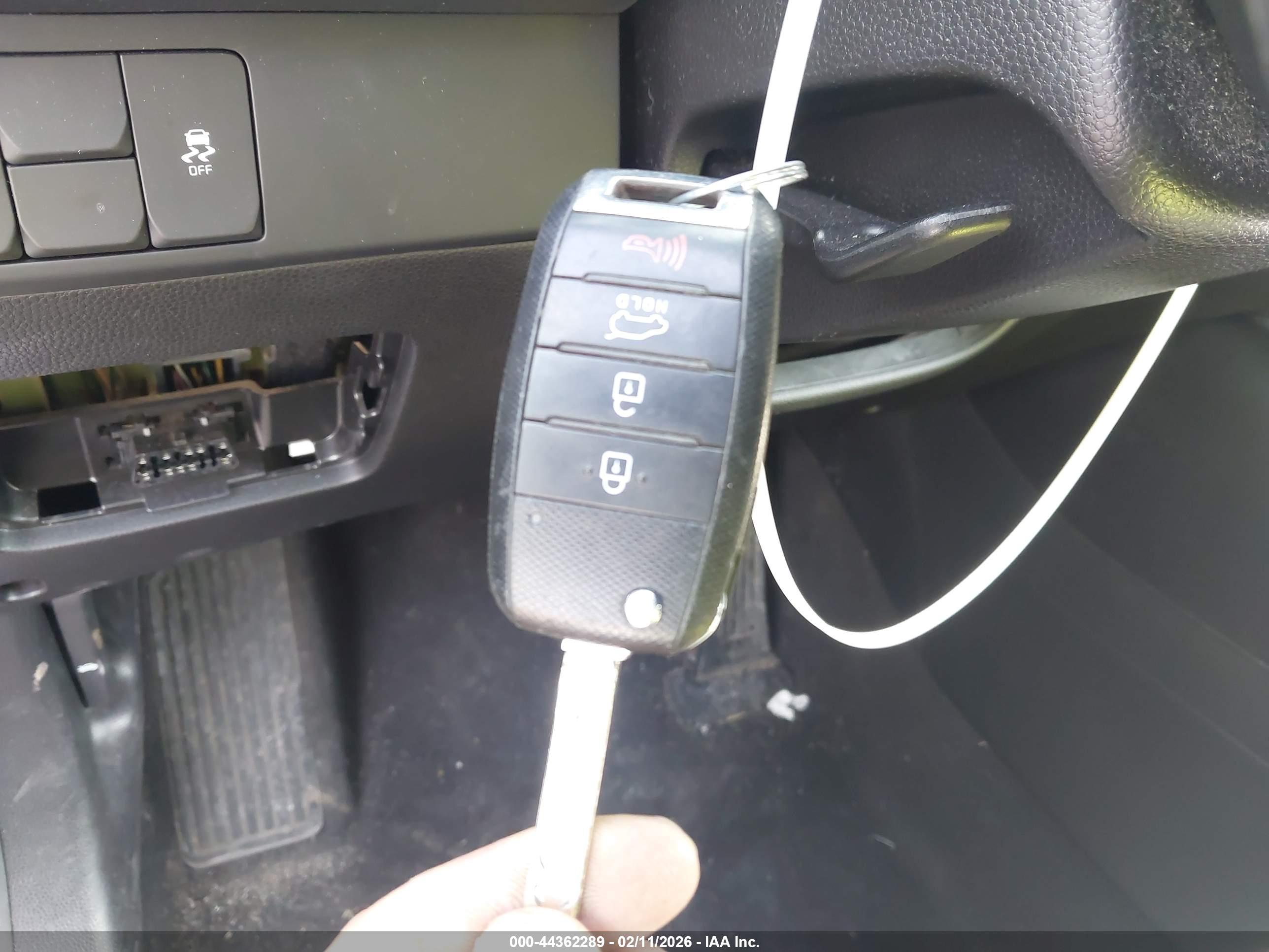 KIA SOUL image 11