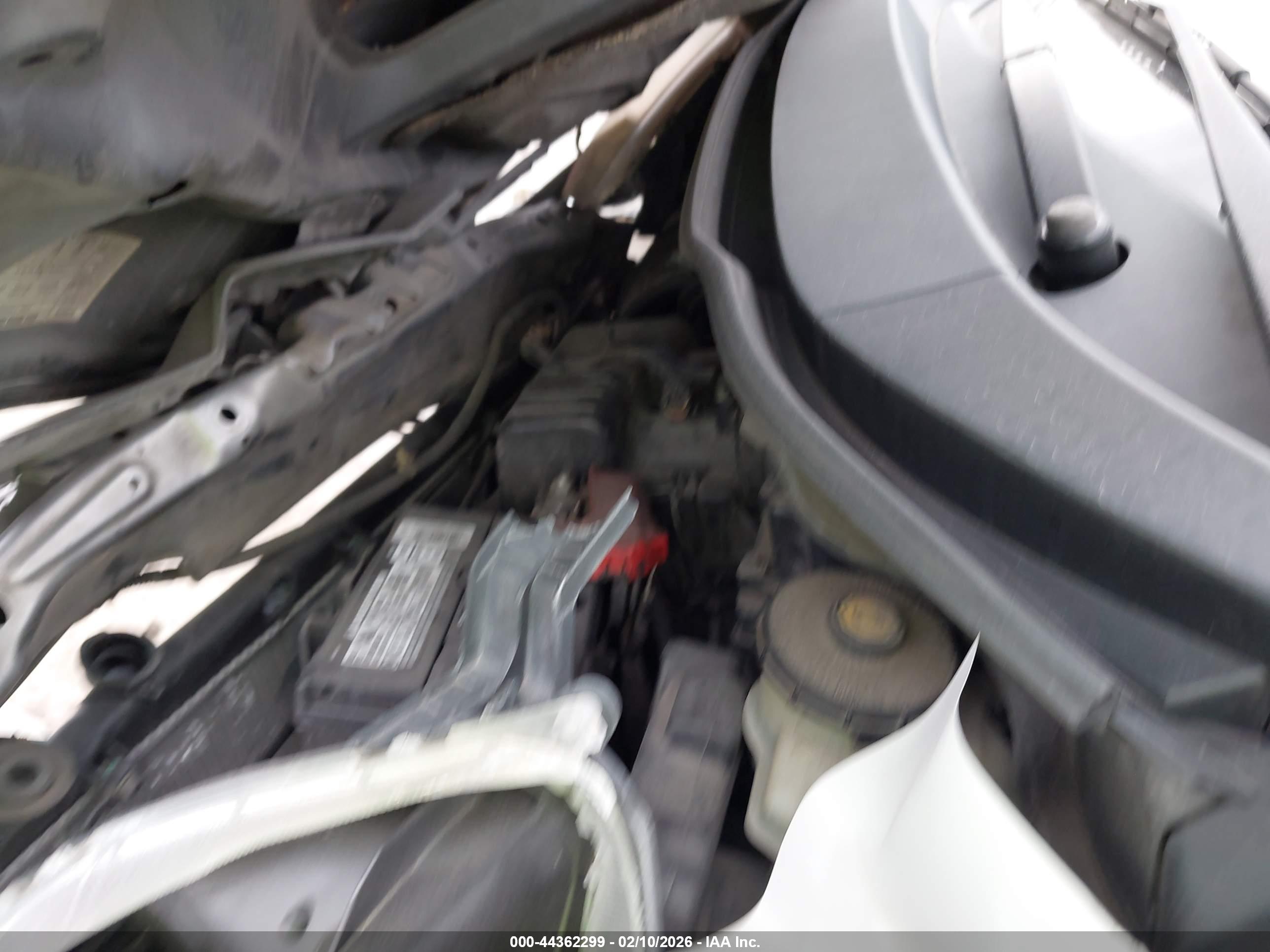 HONDA FIT image 10