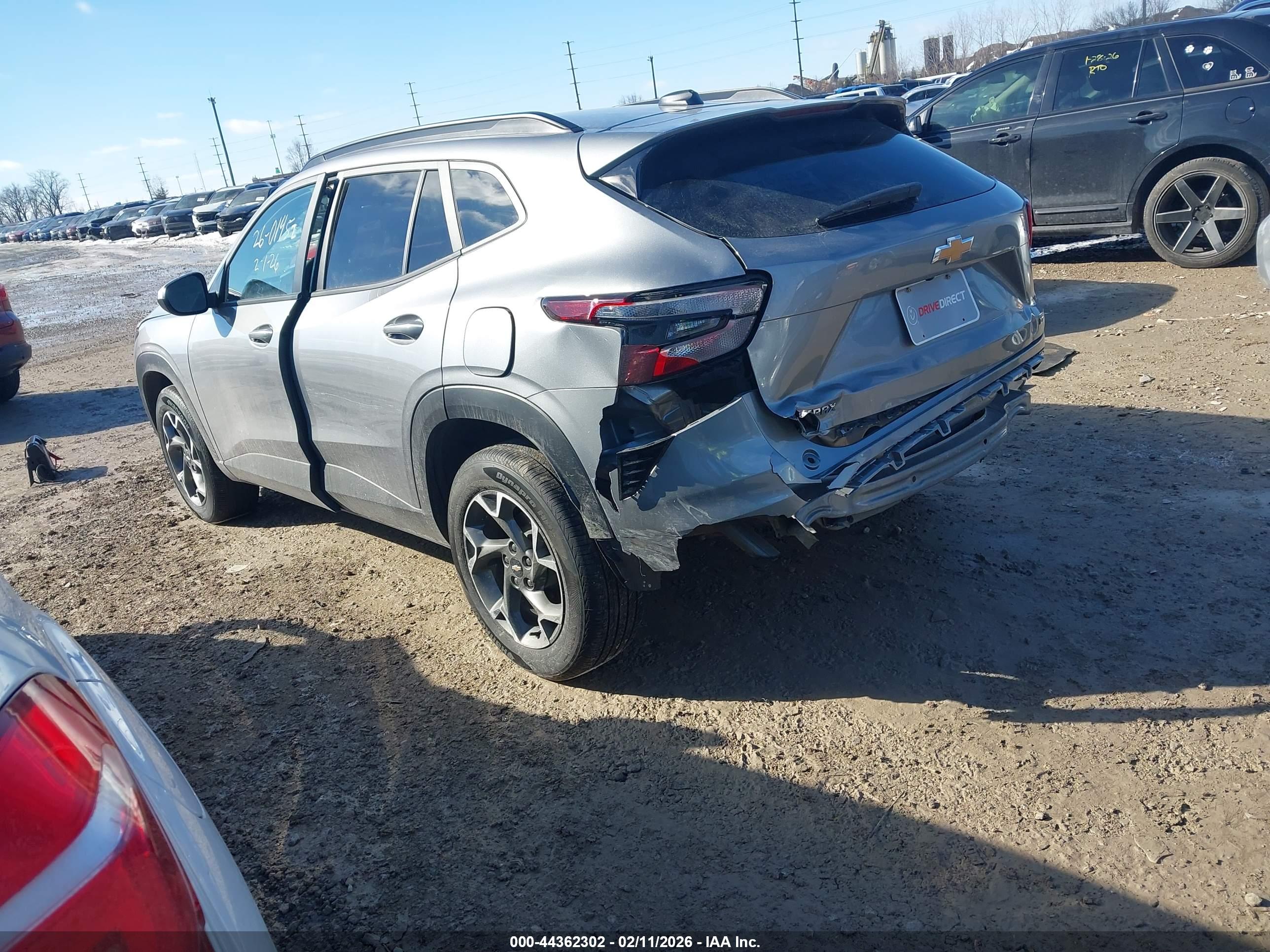 CHEVROLET TRAX image 3