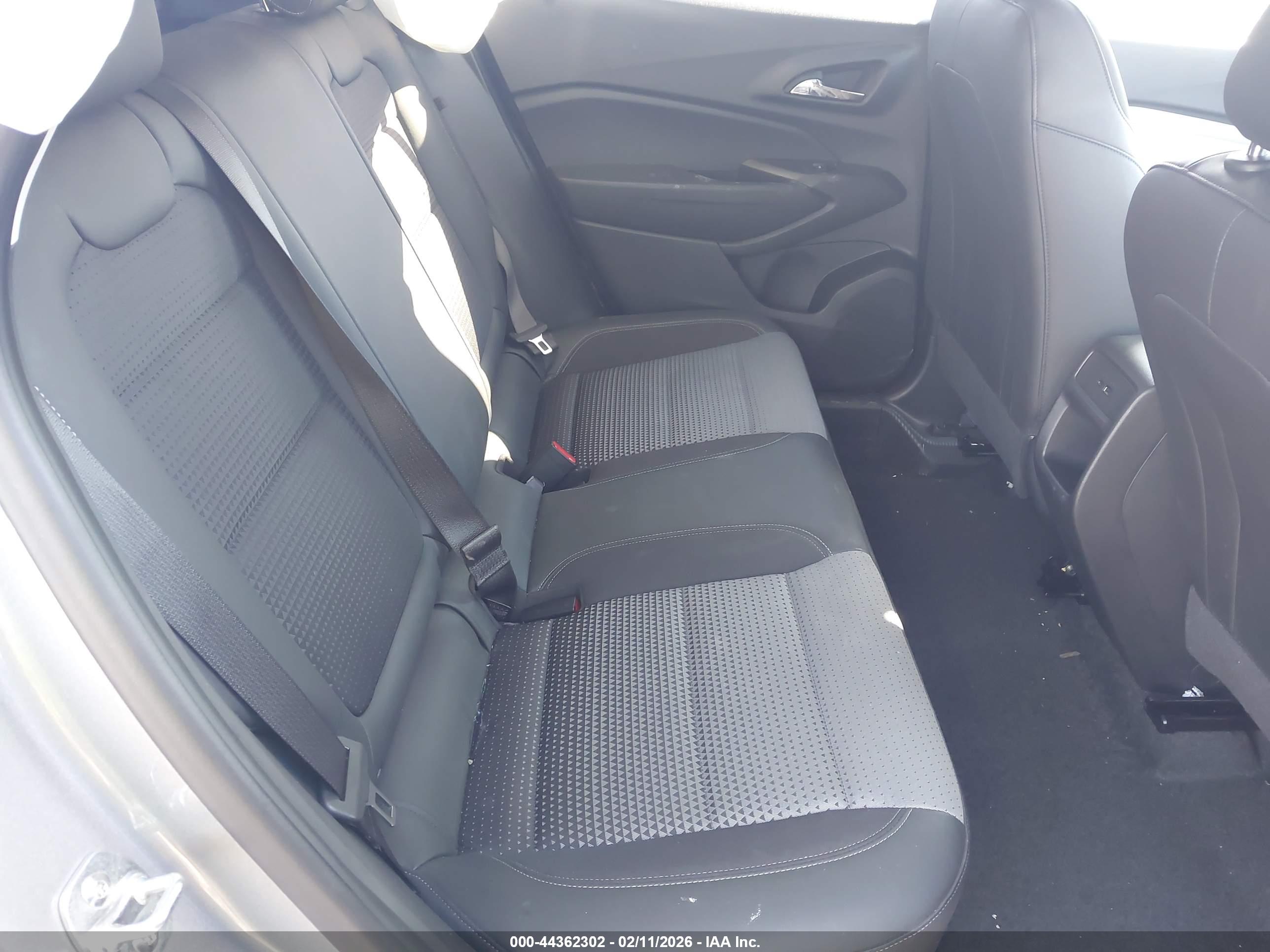 CHEVROLET TRAX image 8