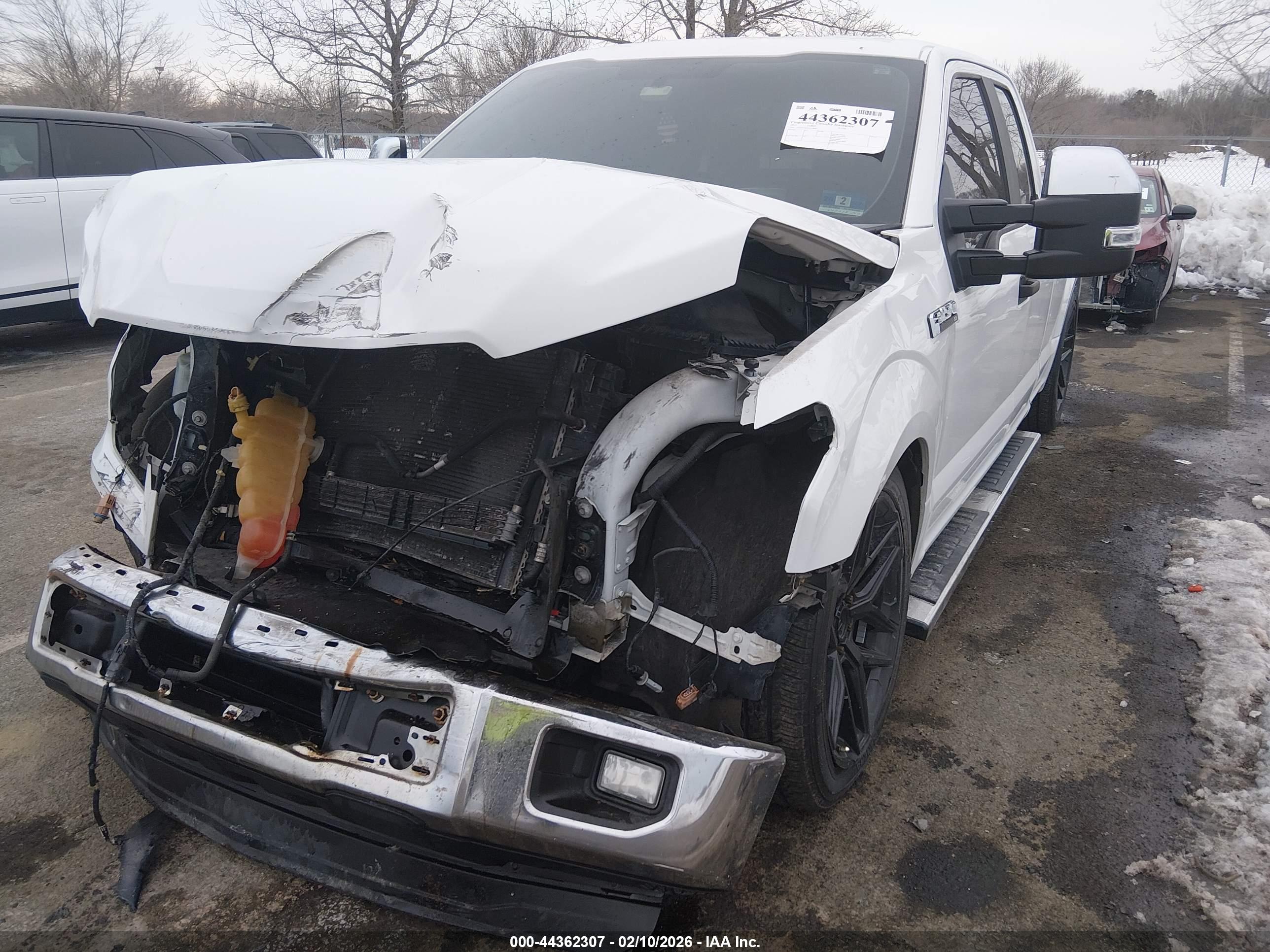 FORD F-150 image 2
