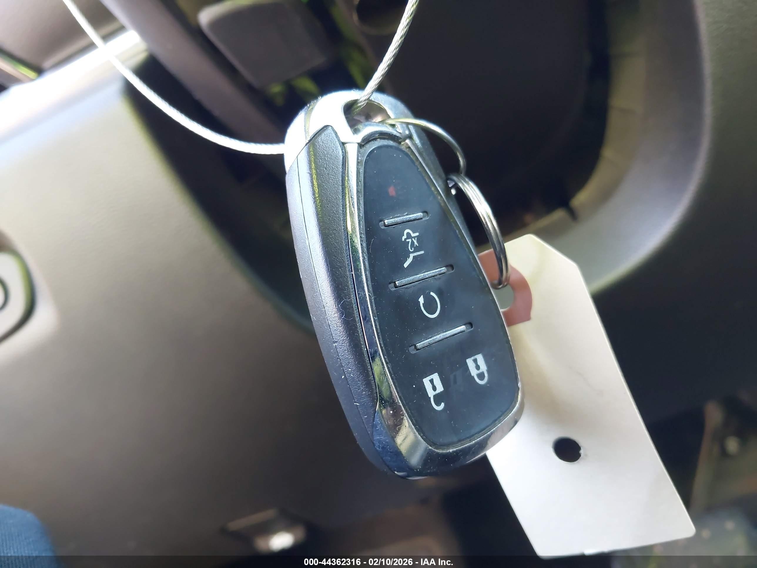 CHEVROLET TRAVERSE image 11