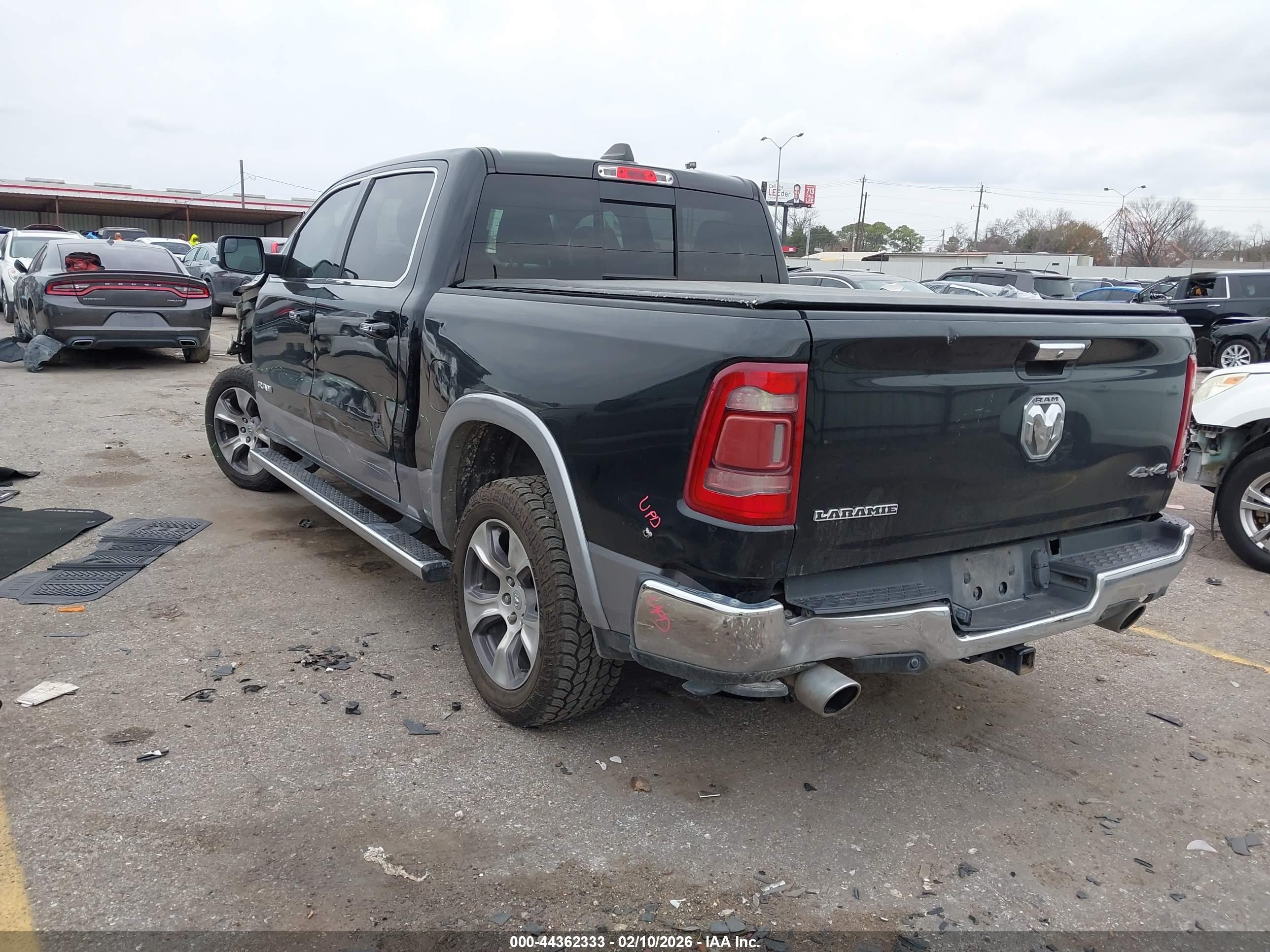 RAM 1500 image 3