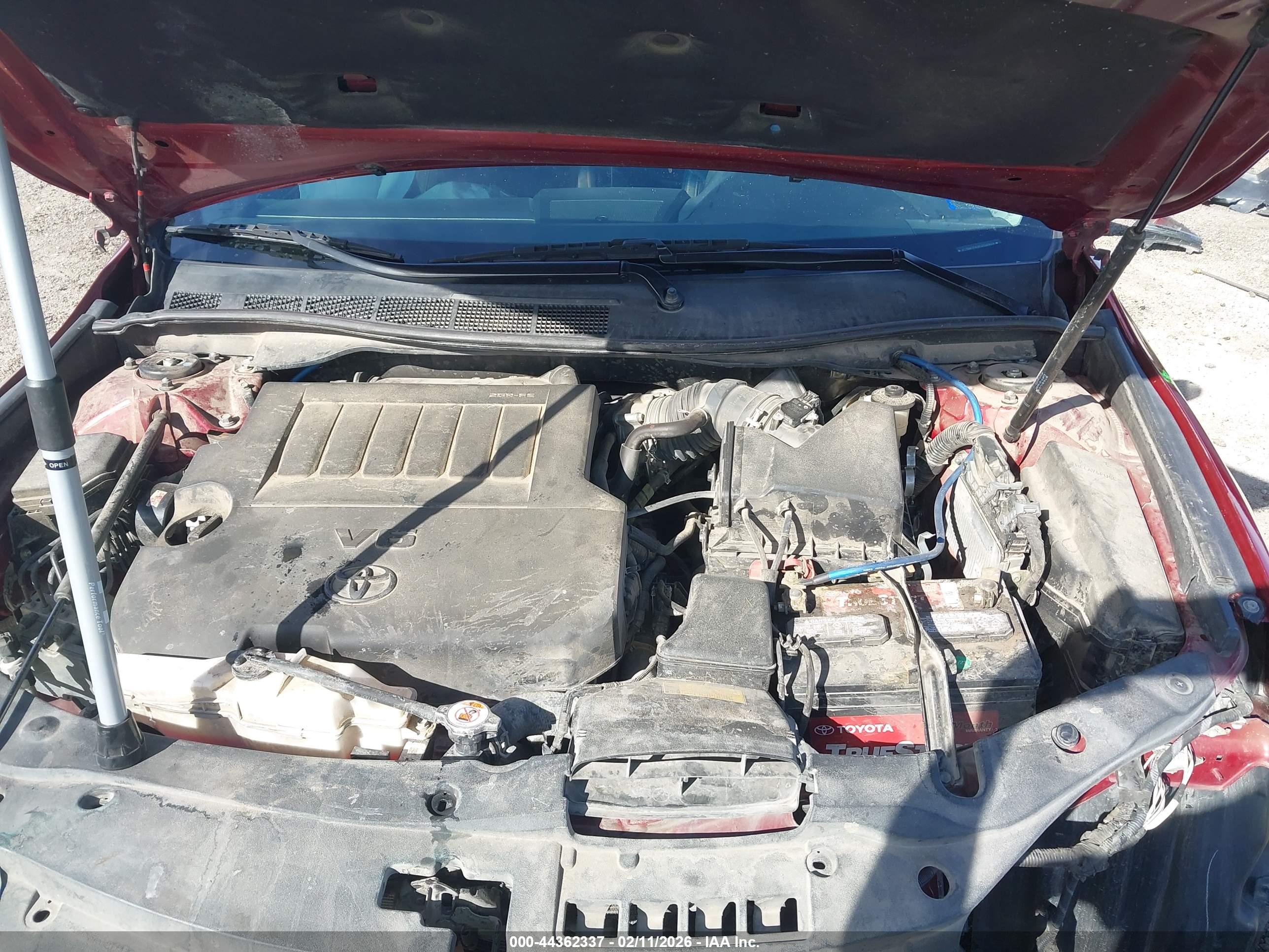 TOYOTA CAMRY image 10
