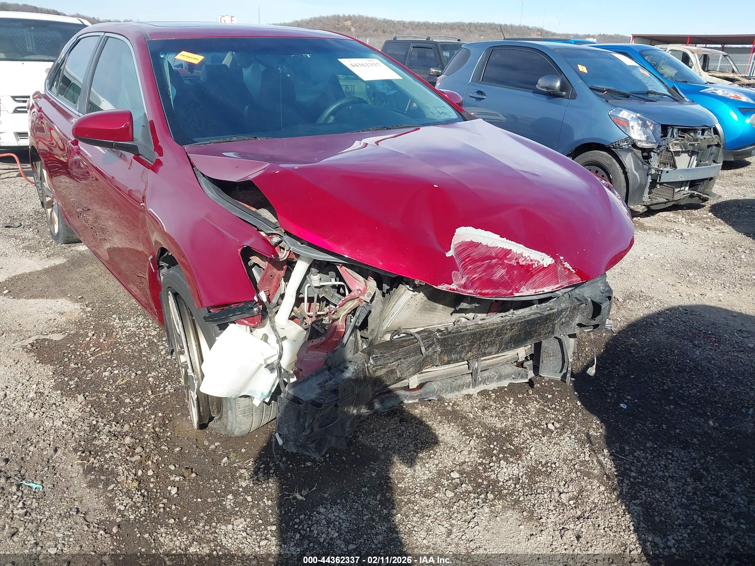 TOYOTA CAMRY image 6