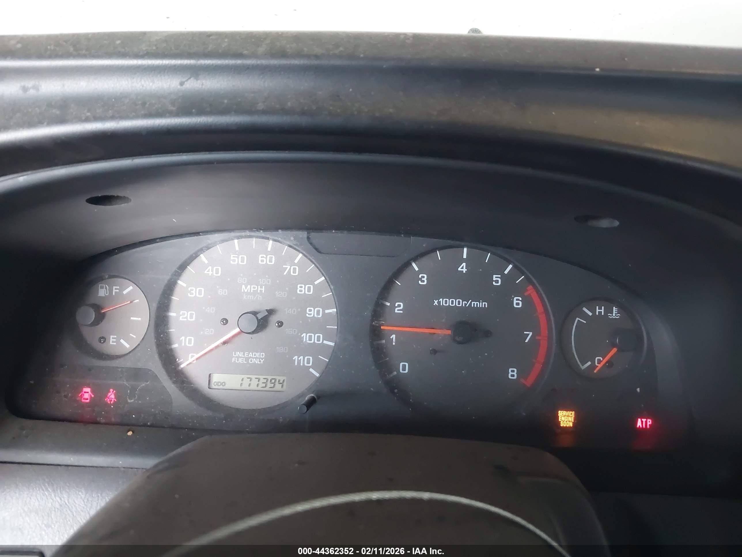 NISSAN FRONTIER image 7