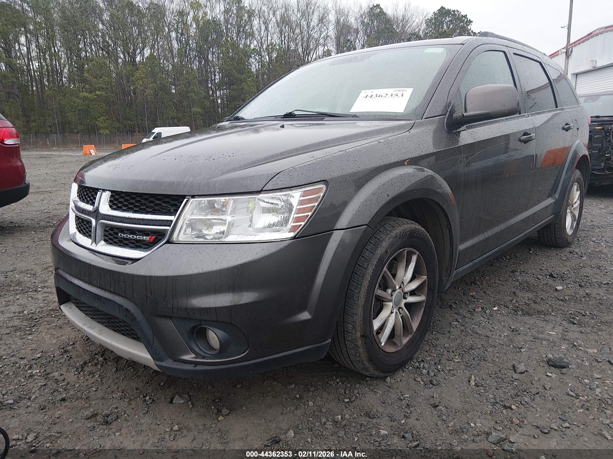 DODGE JOURNEY image 2