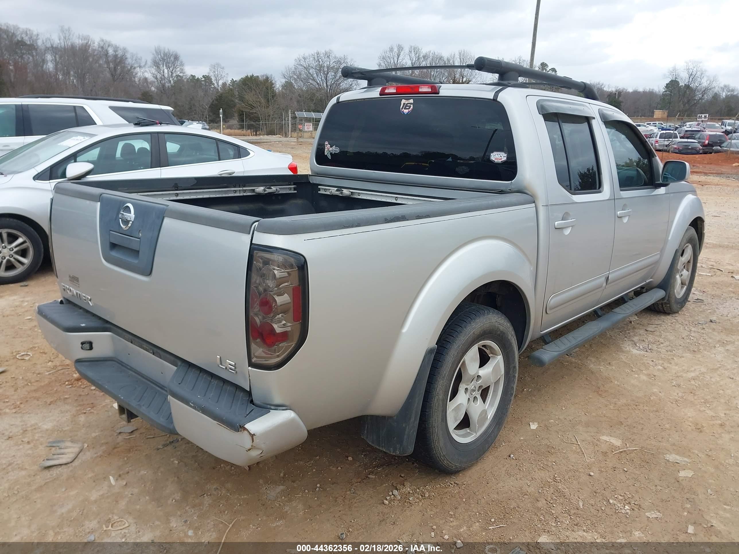 NISSAN FRONTIER image 4