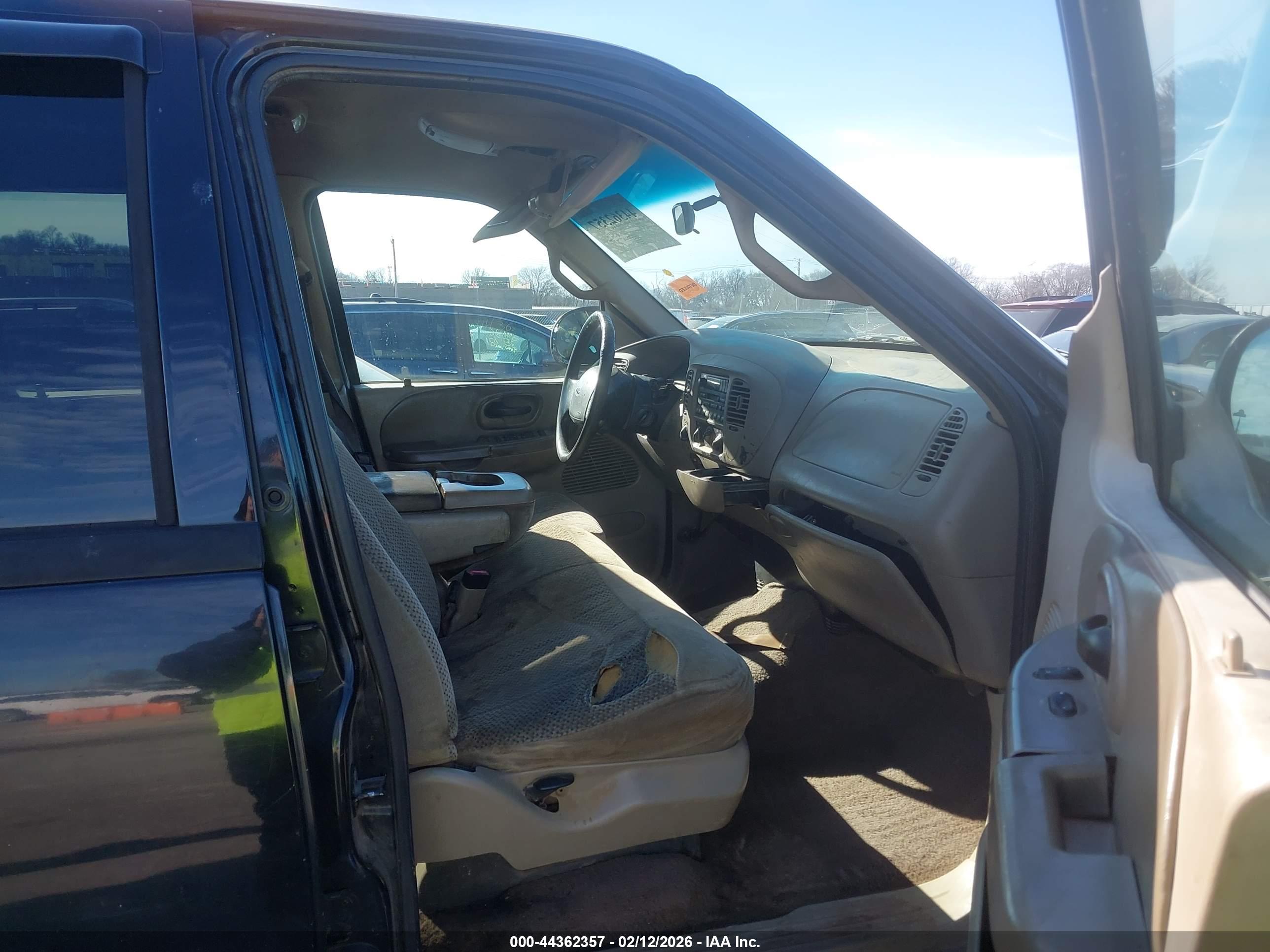 FORD F-150 image 5