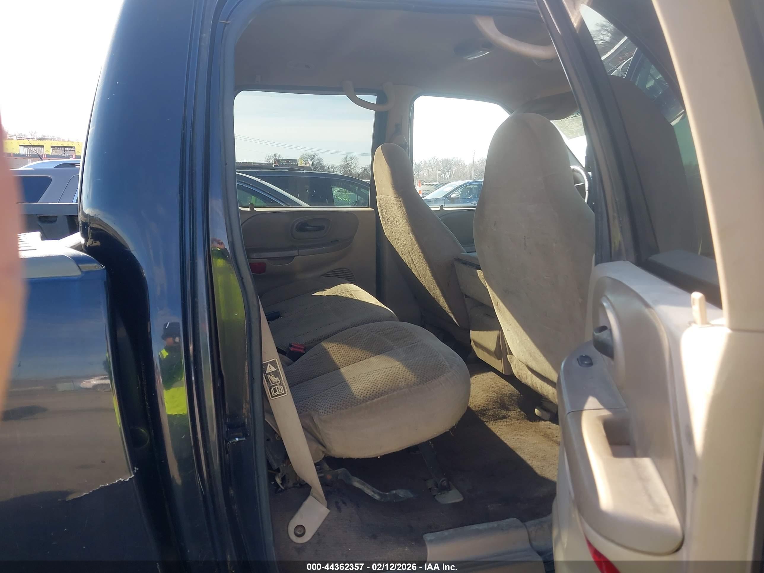 FORD F-150 image 8