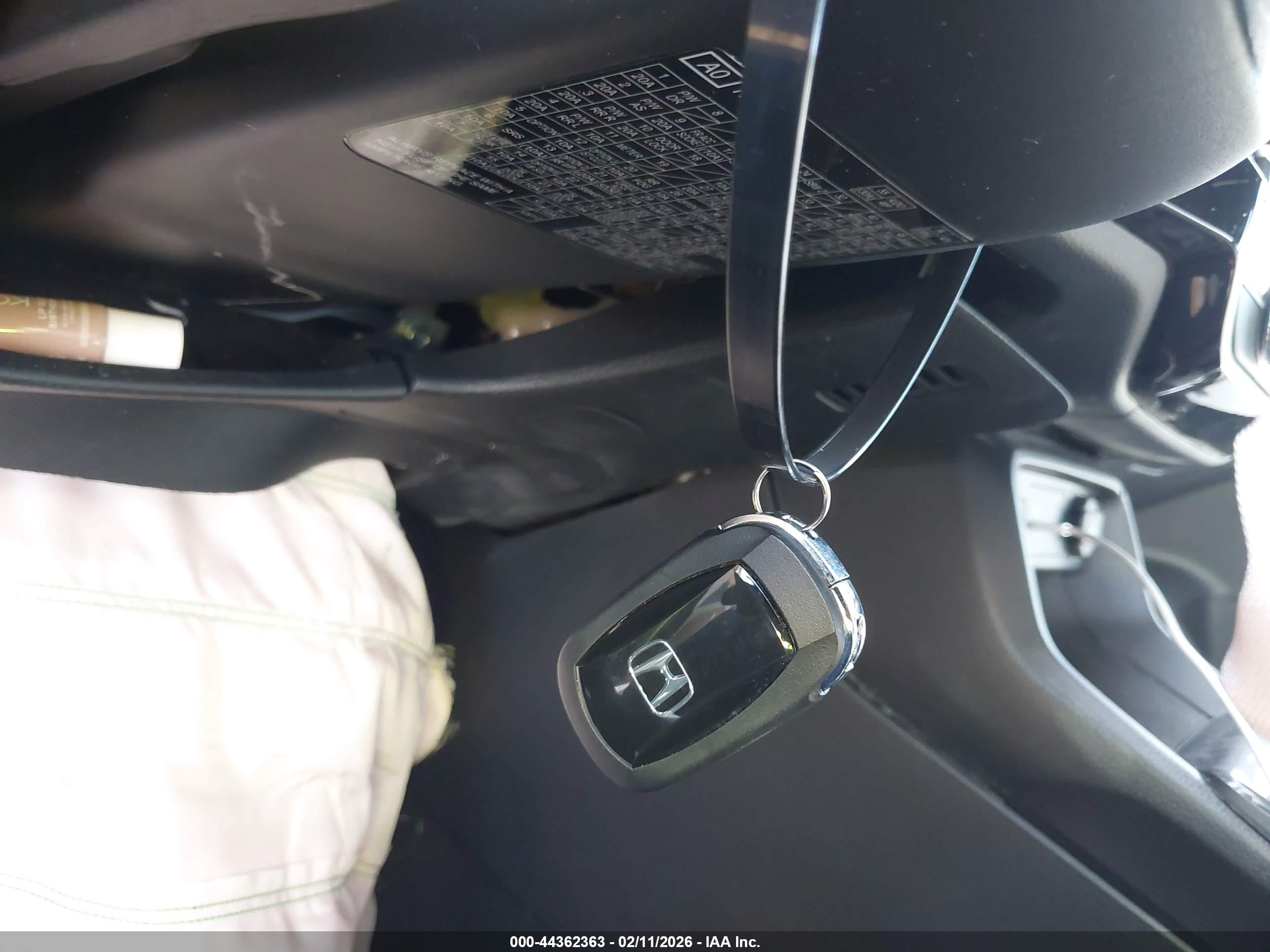 HONDA CIVIC image 11