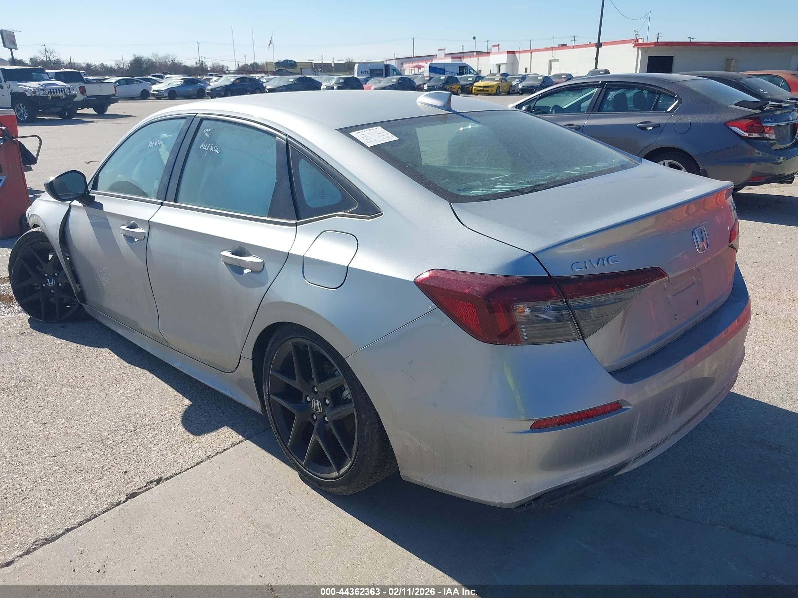 HONDA CIVIC image 3