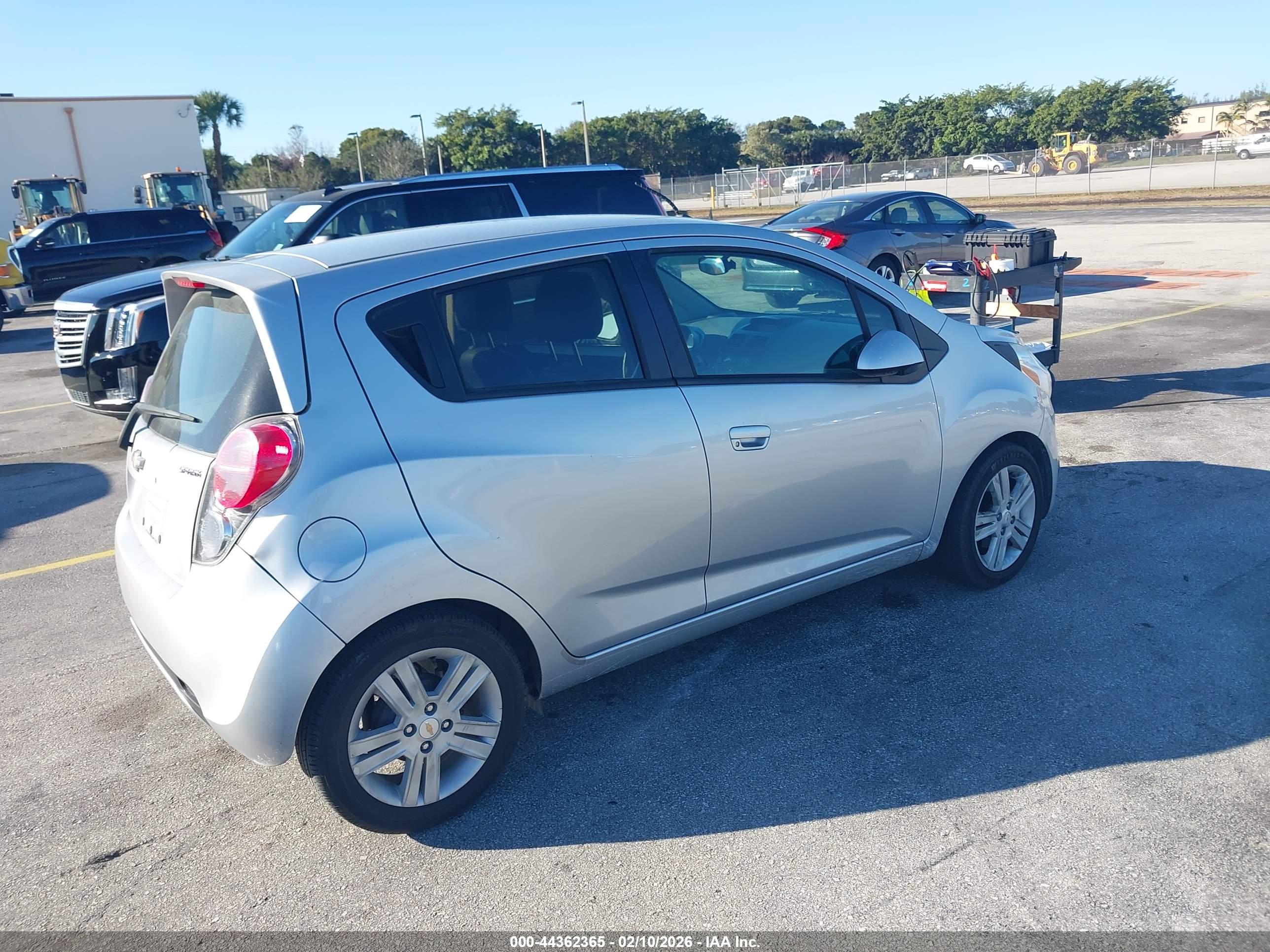 CHEVROLET SPARK image 4
