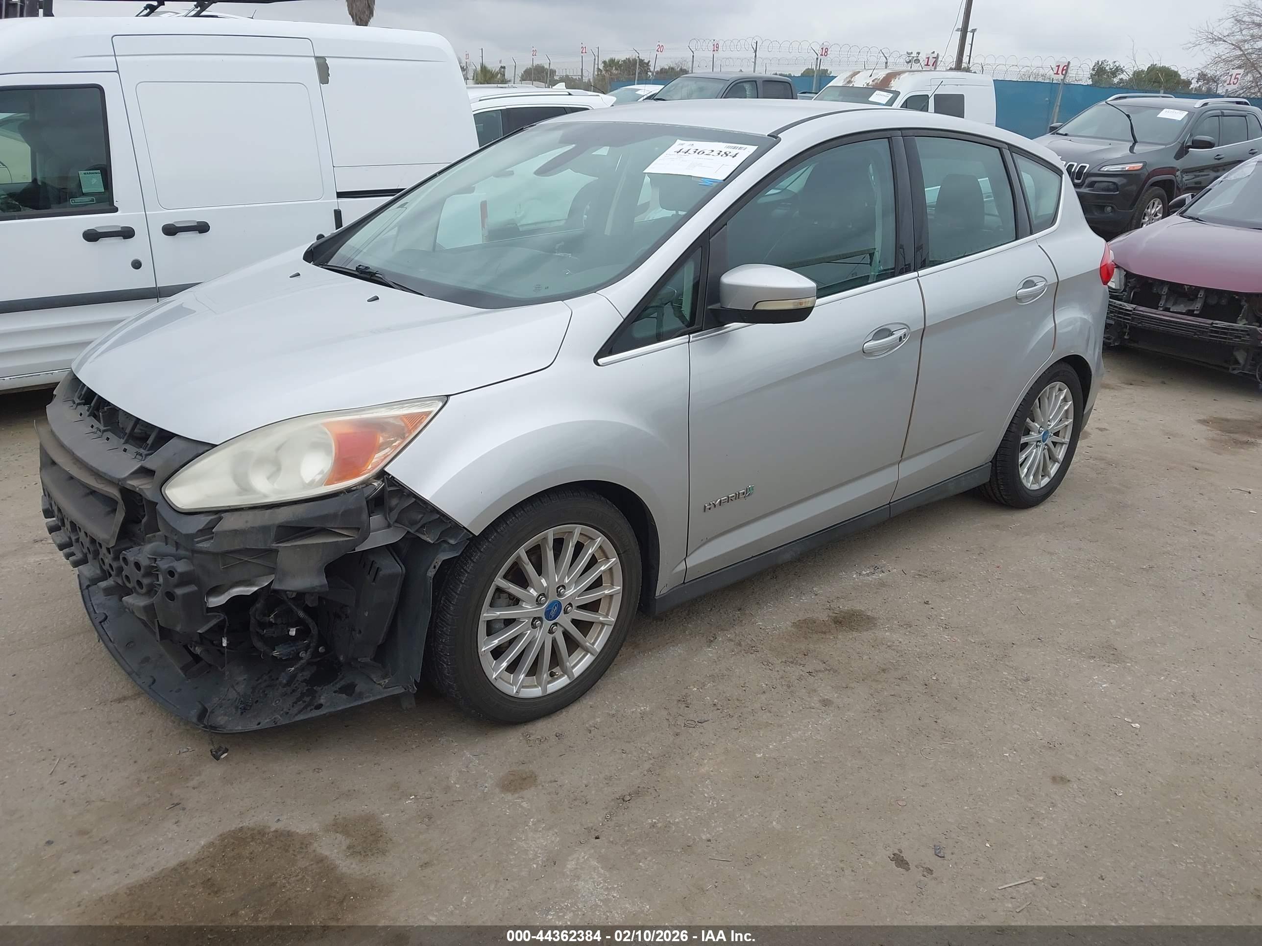 FORD C-MAX image 2