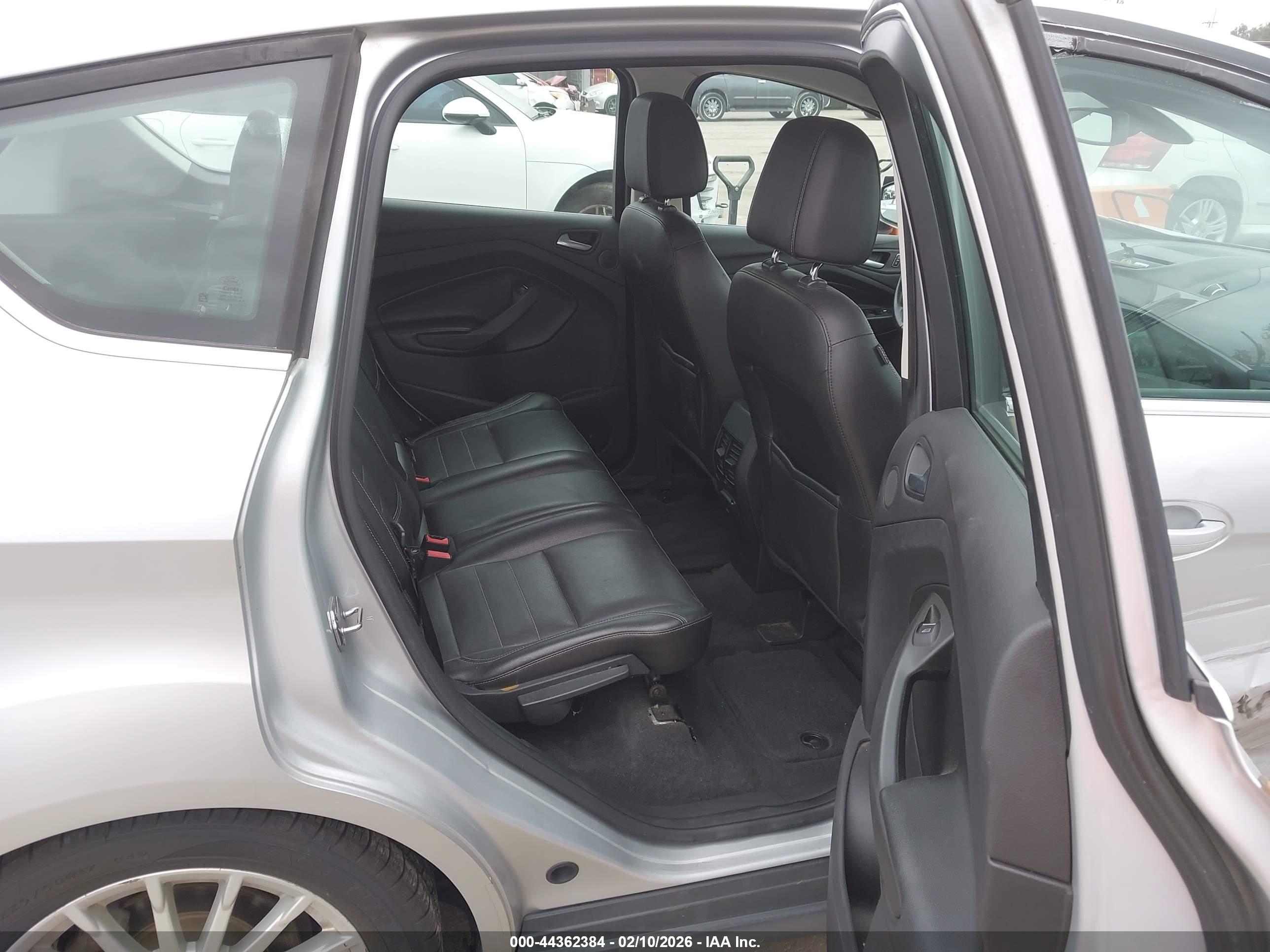 FORD C-MAX image 8
