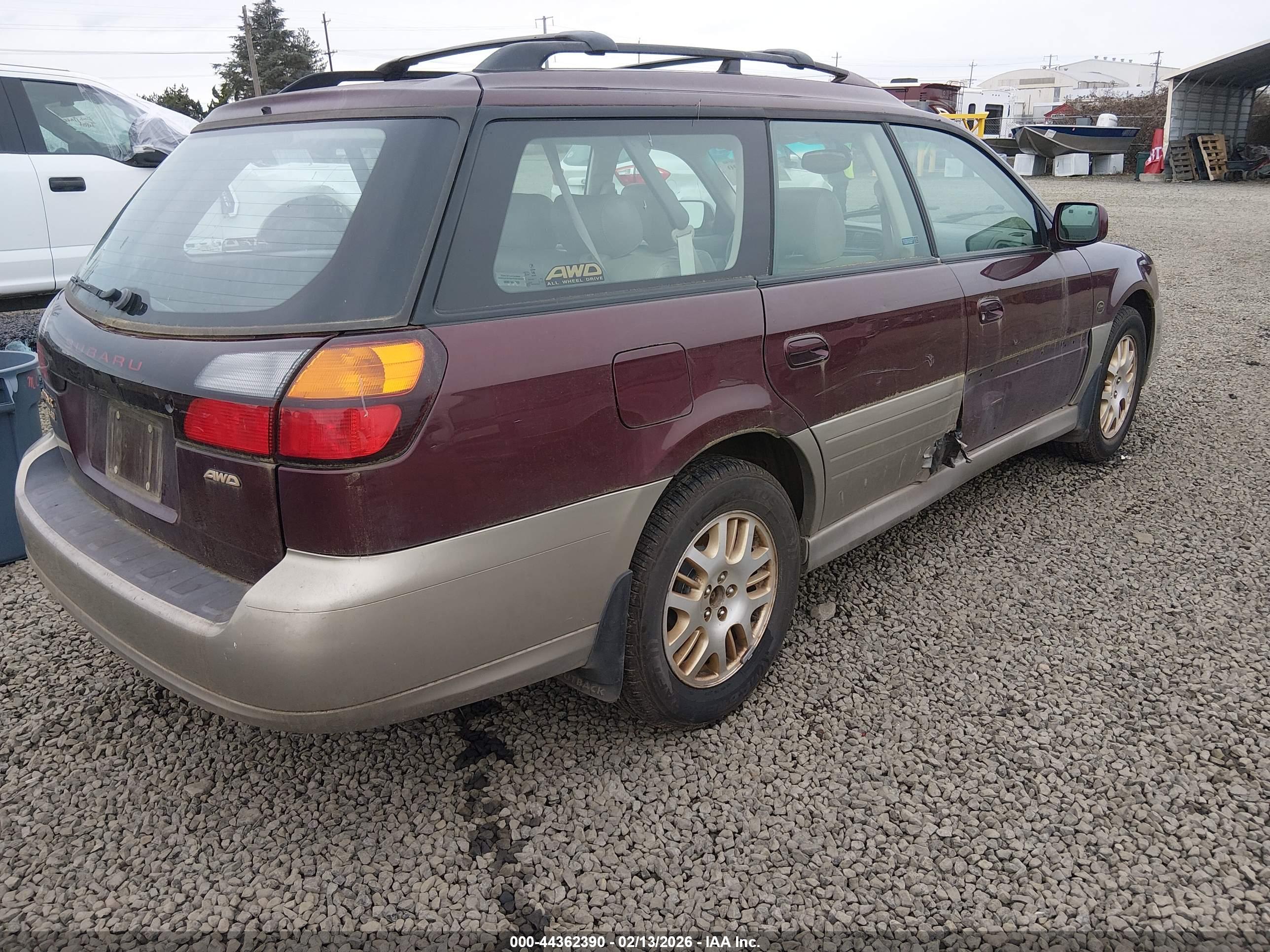 SUBARU OUTBACK image 4
