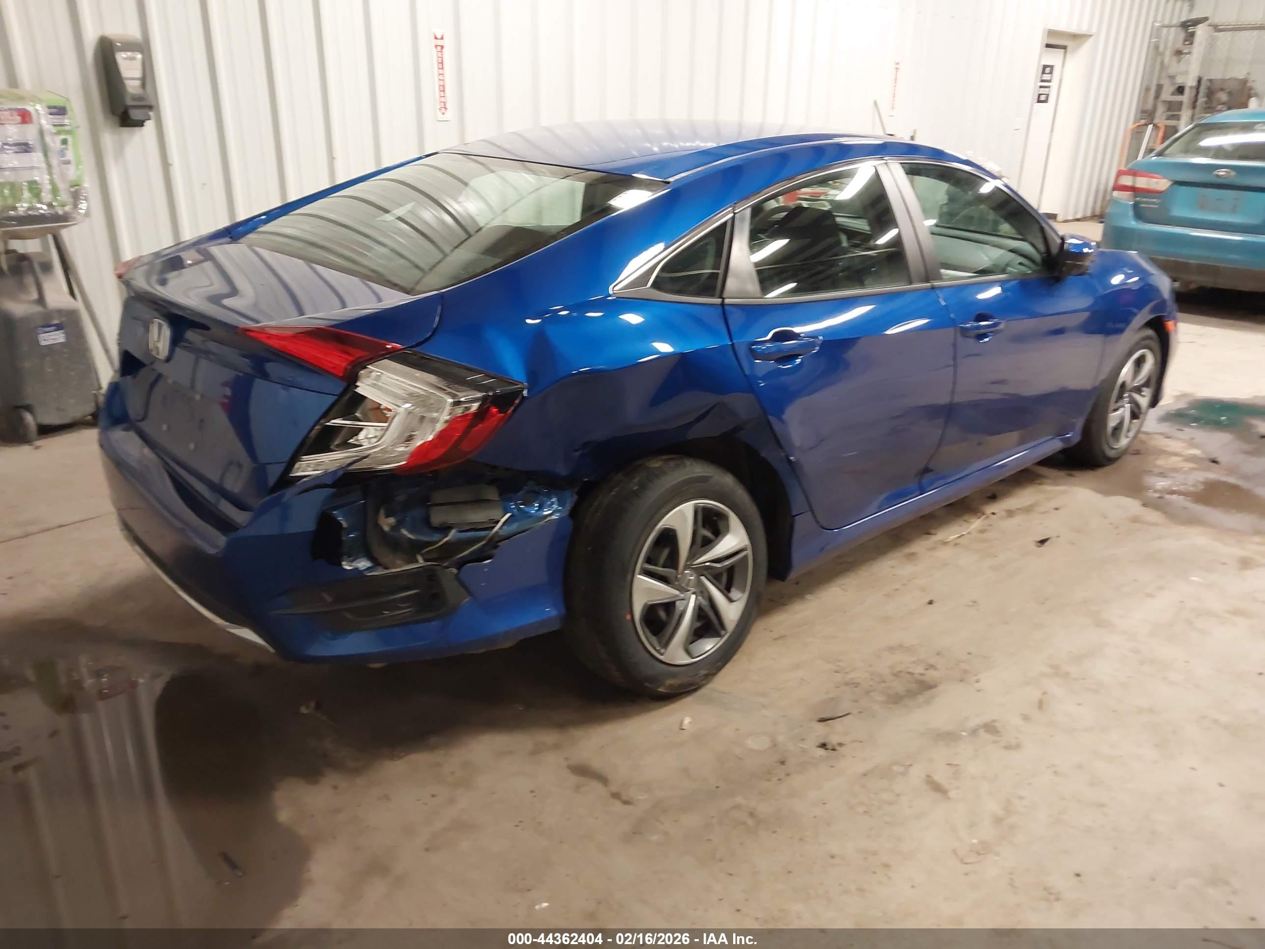 HONDA CIVIC image 4