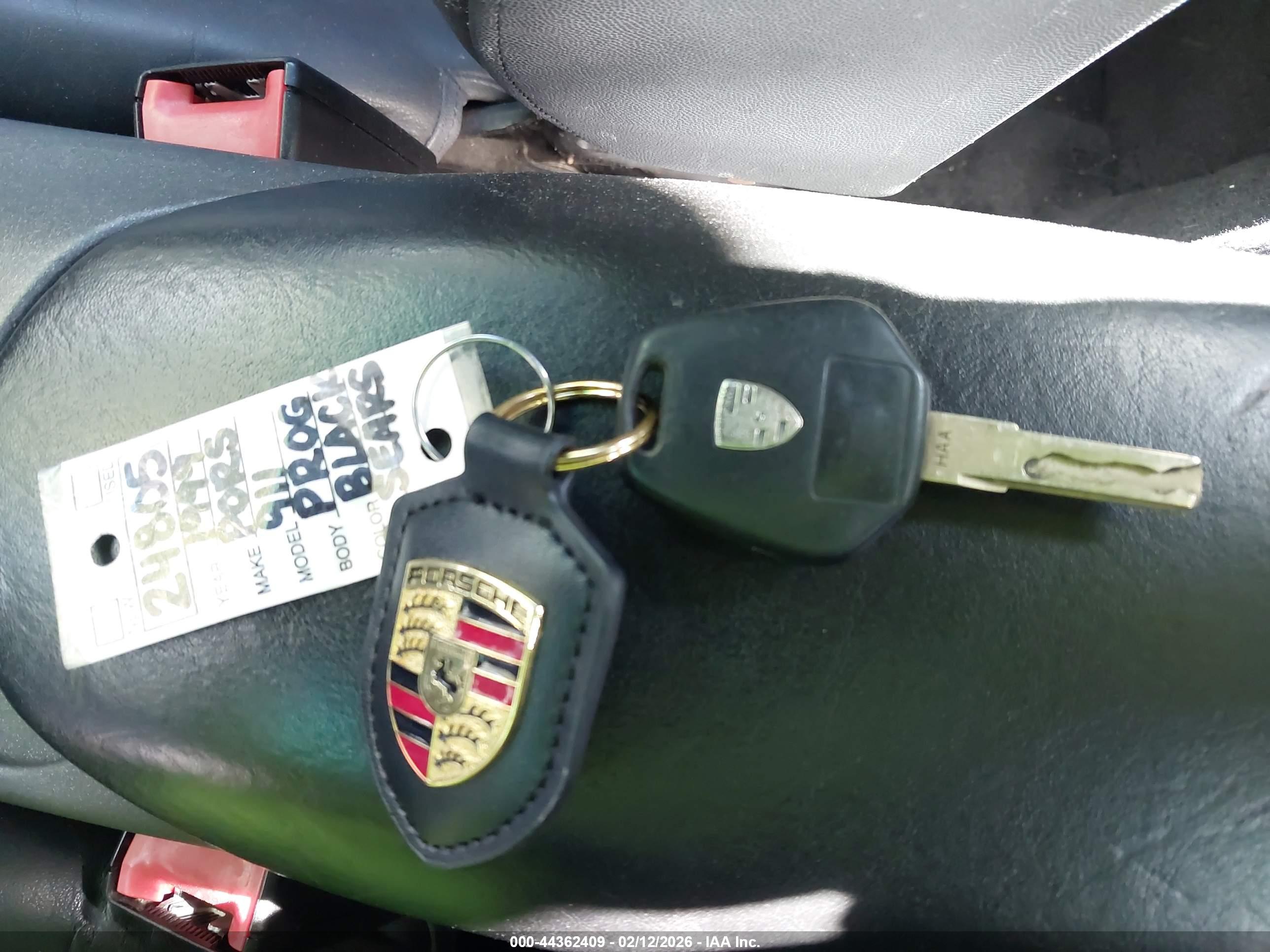 PORSCHE 911 image 11