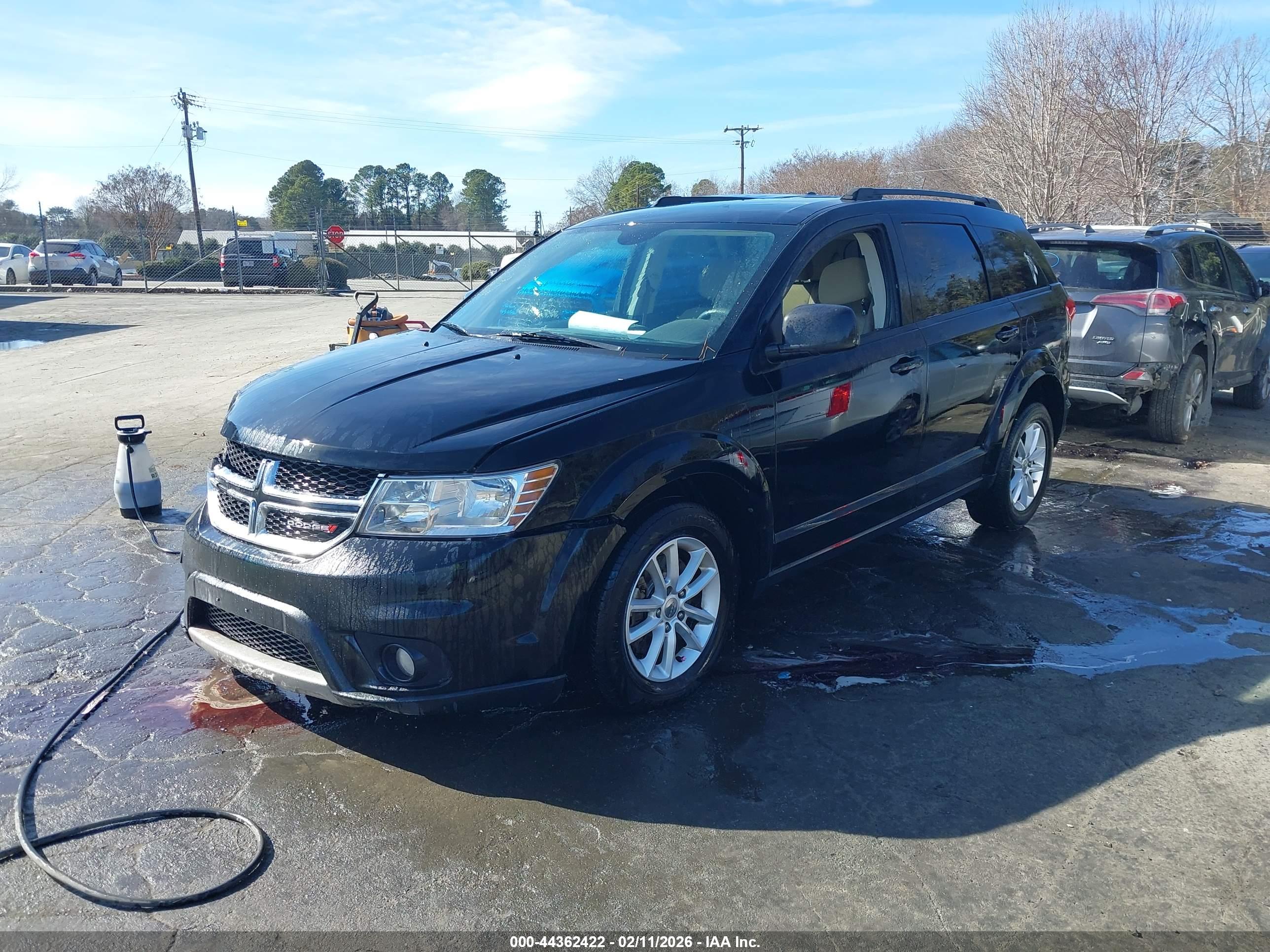 DODGE JOURNEY image 2