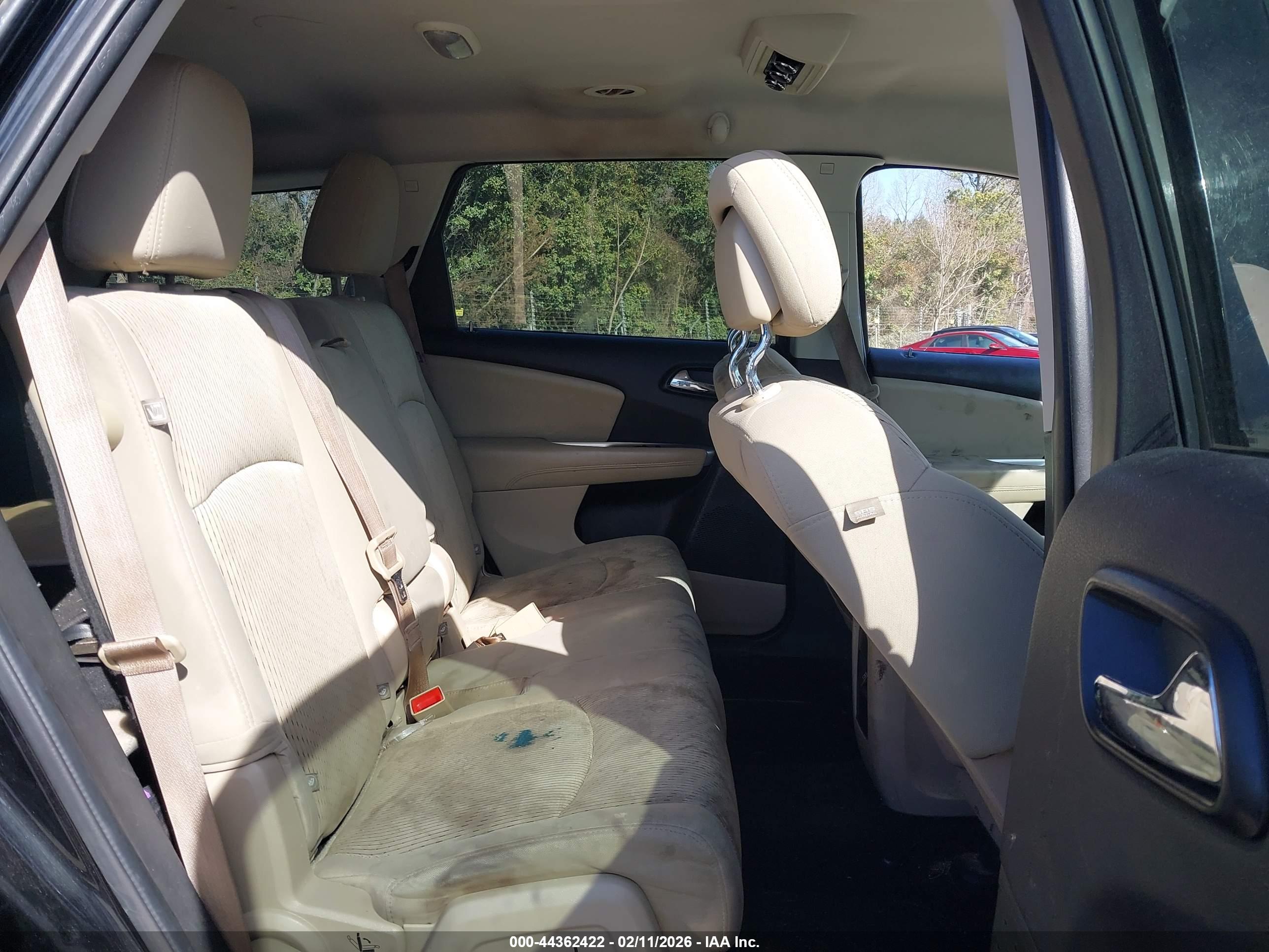DODGE JOURNEY image 8