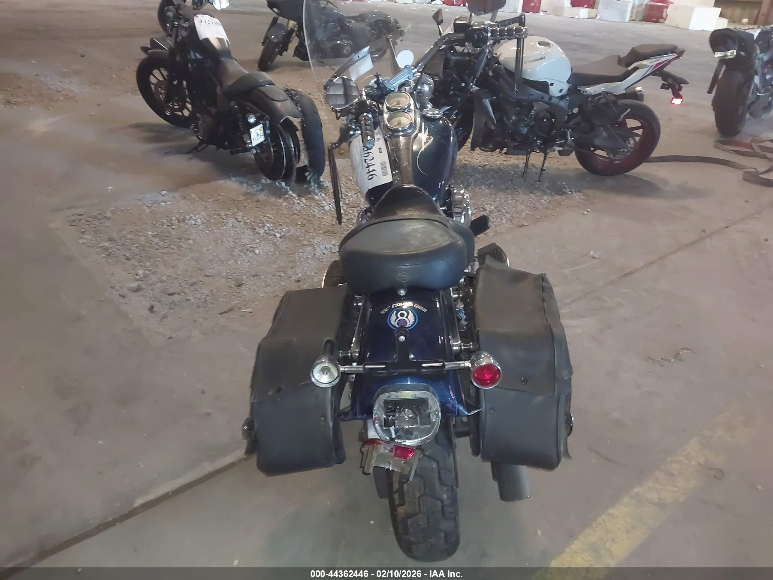 HARLEY-DAVIDSON FXDL image 6