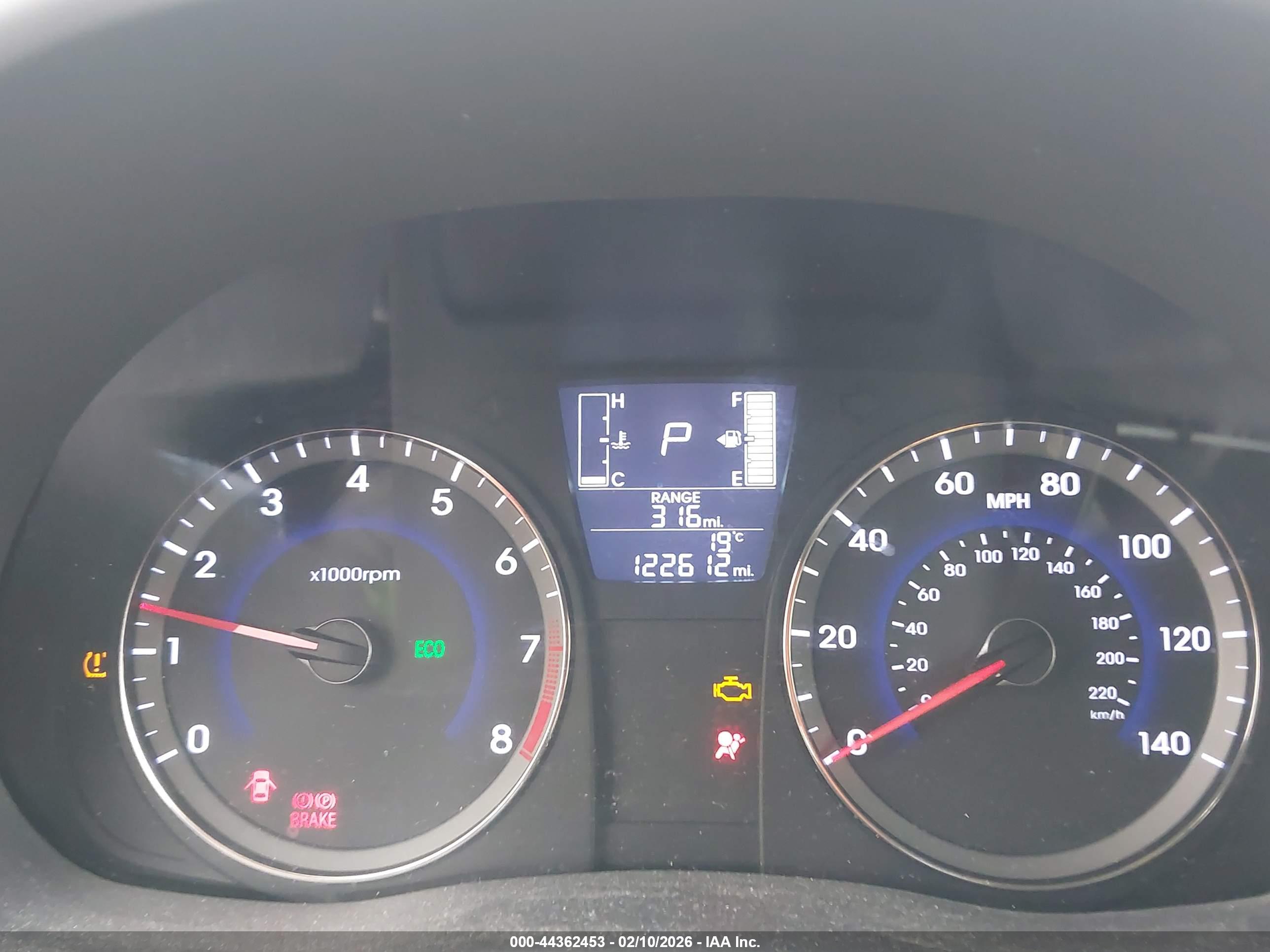 HYUNDAI ACCENT image 7