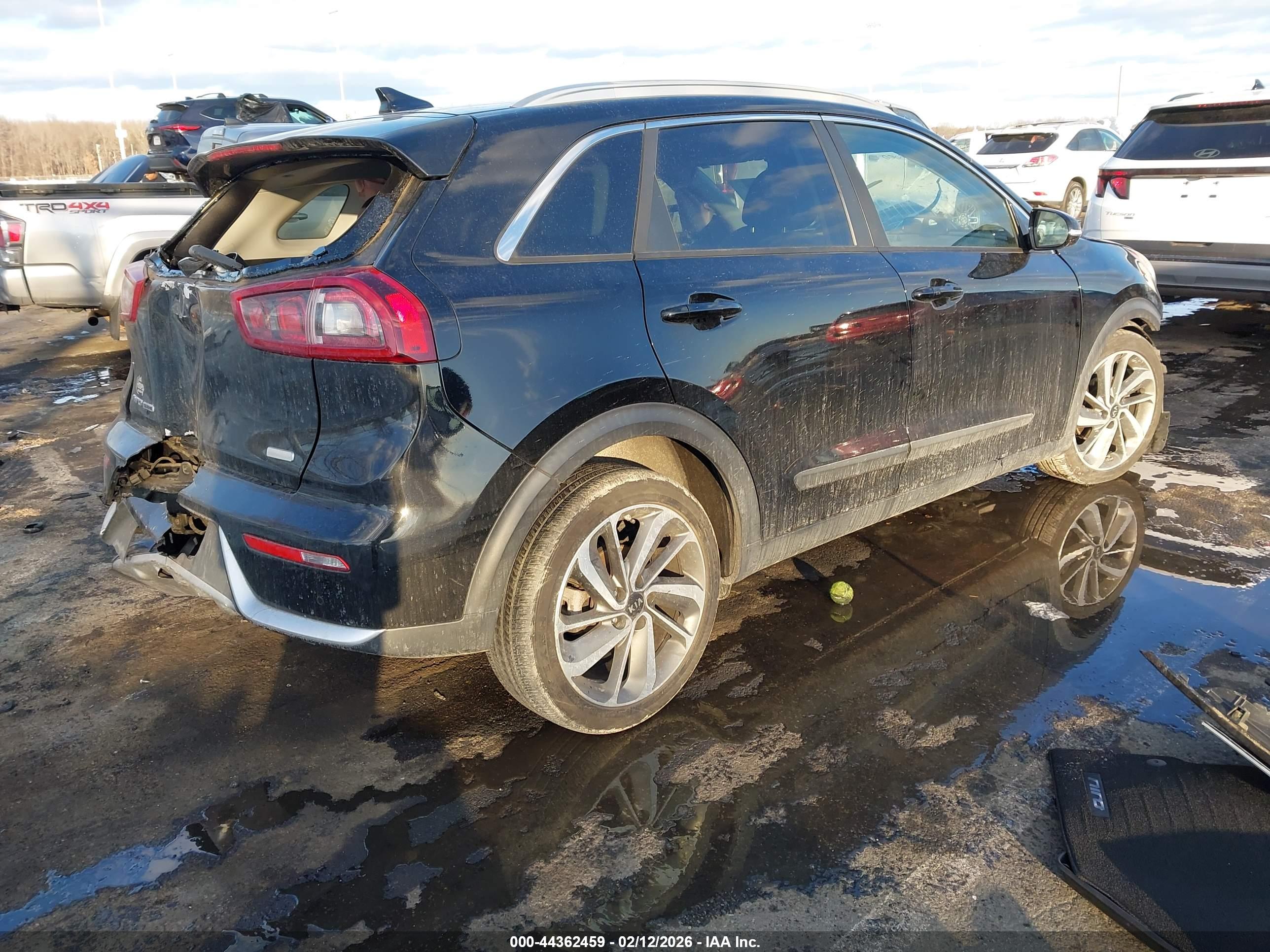 KIA NIRO image 4