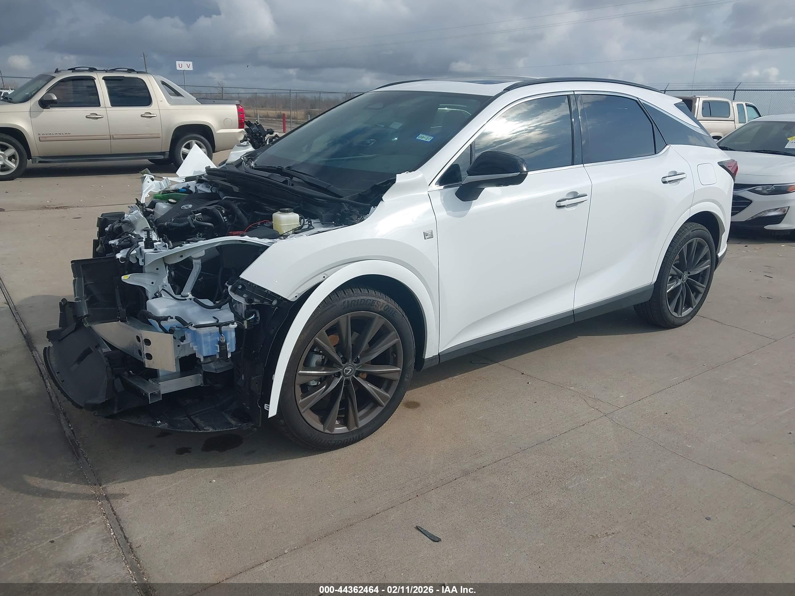 LEXUS RX image 2