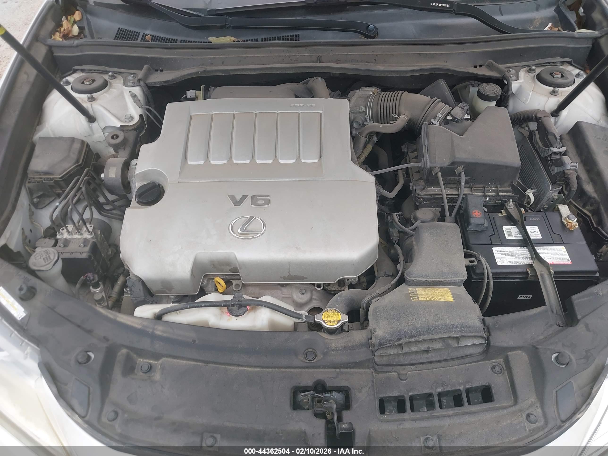 LEXUS ES image 10