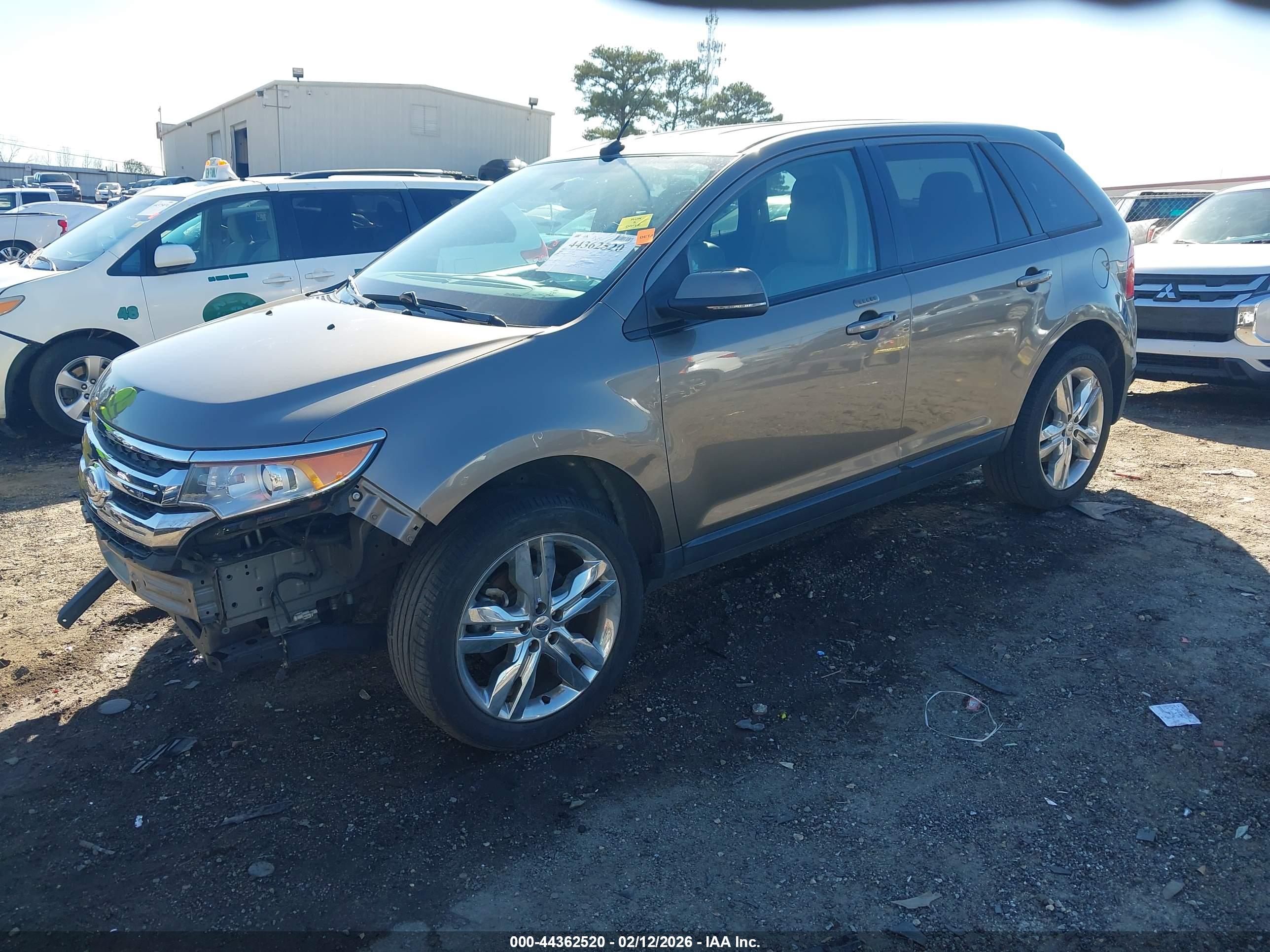 FORD EDGE image 2