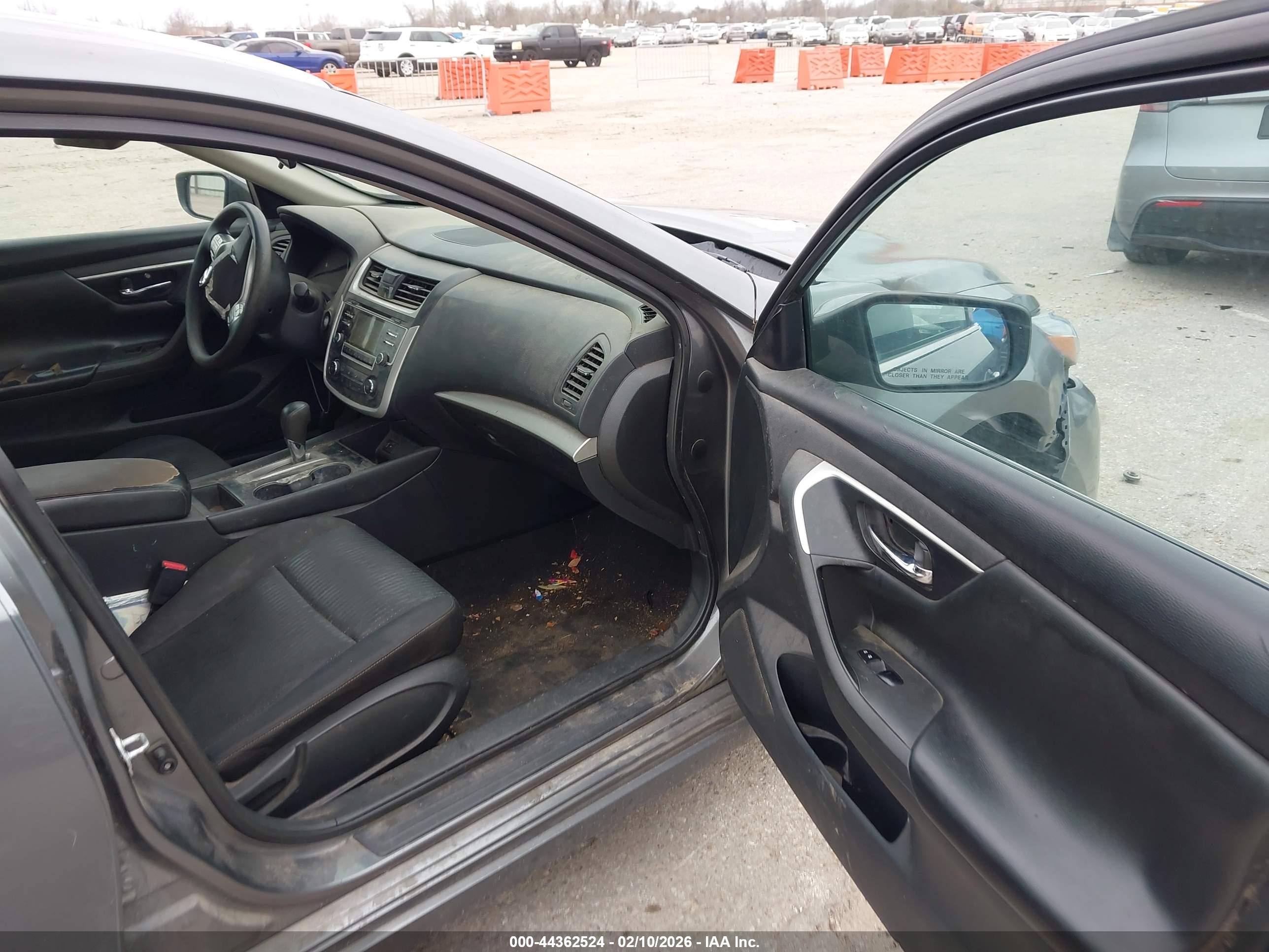 NISSAN ALTIMA image 5
