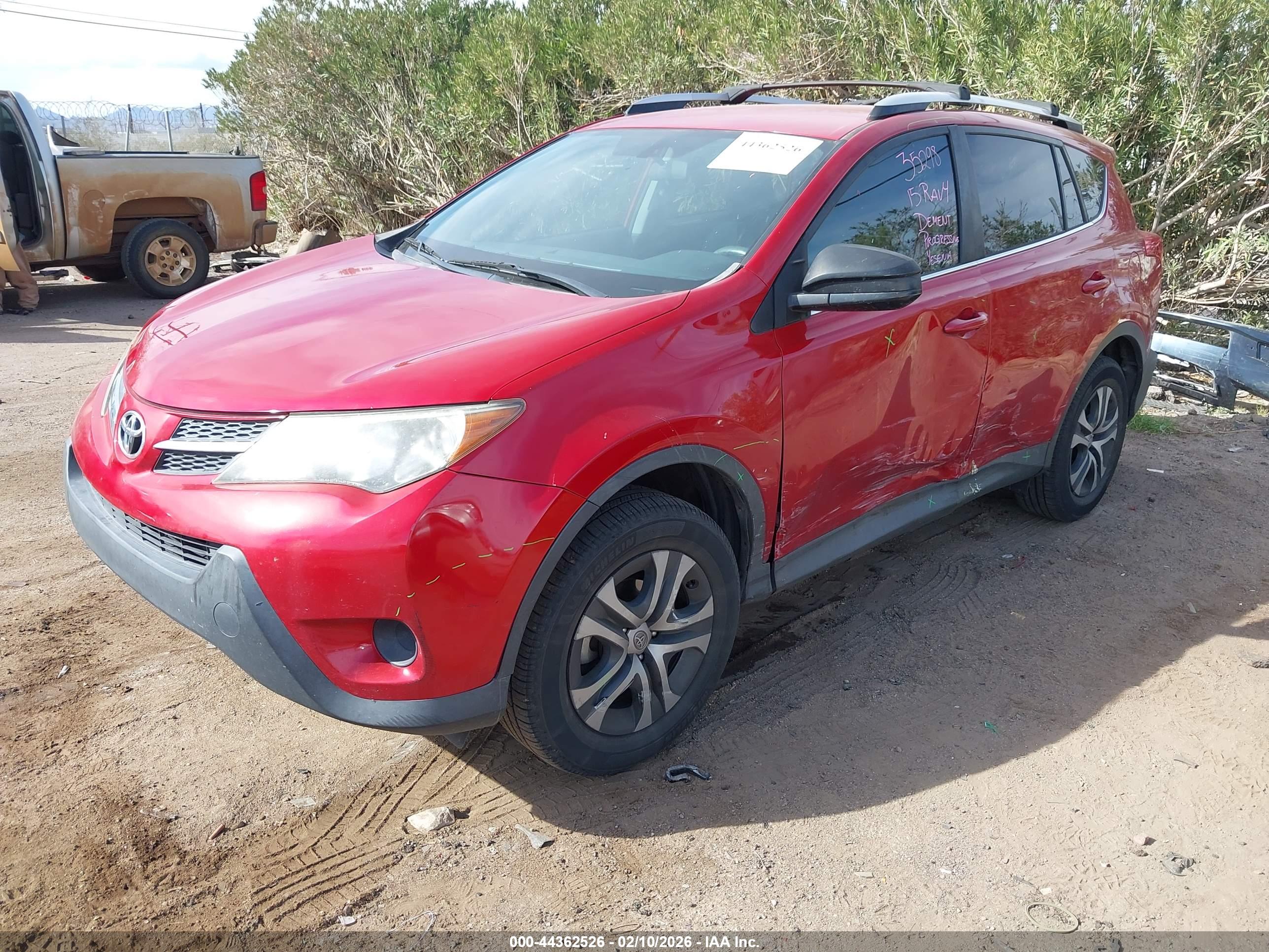 TOYOTA RAV4 image 2