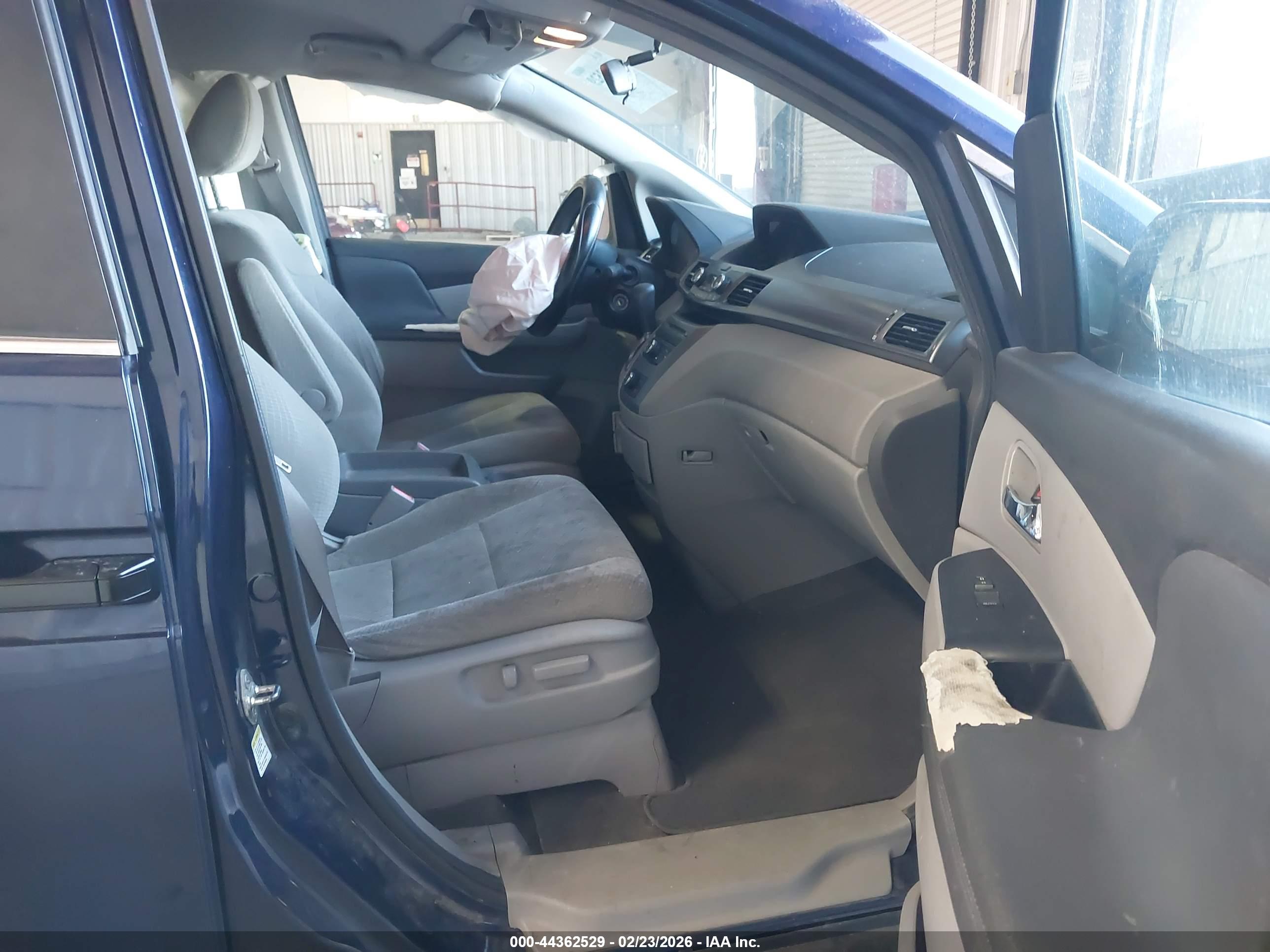 HONDA ODYSSEY image 5