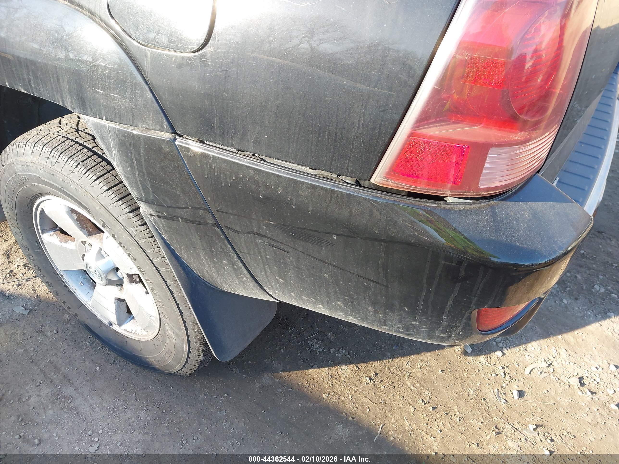 TOYOTA 4RUNNER image 6