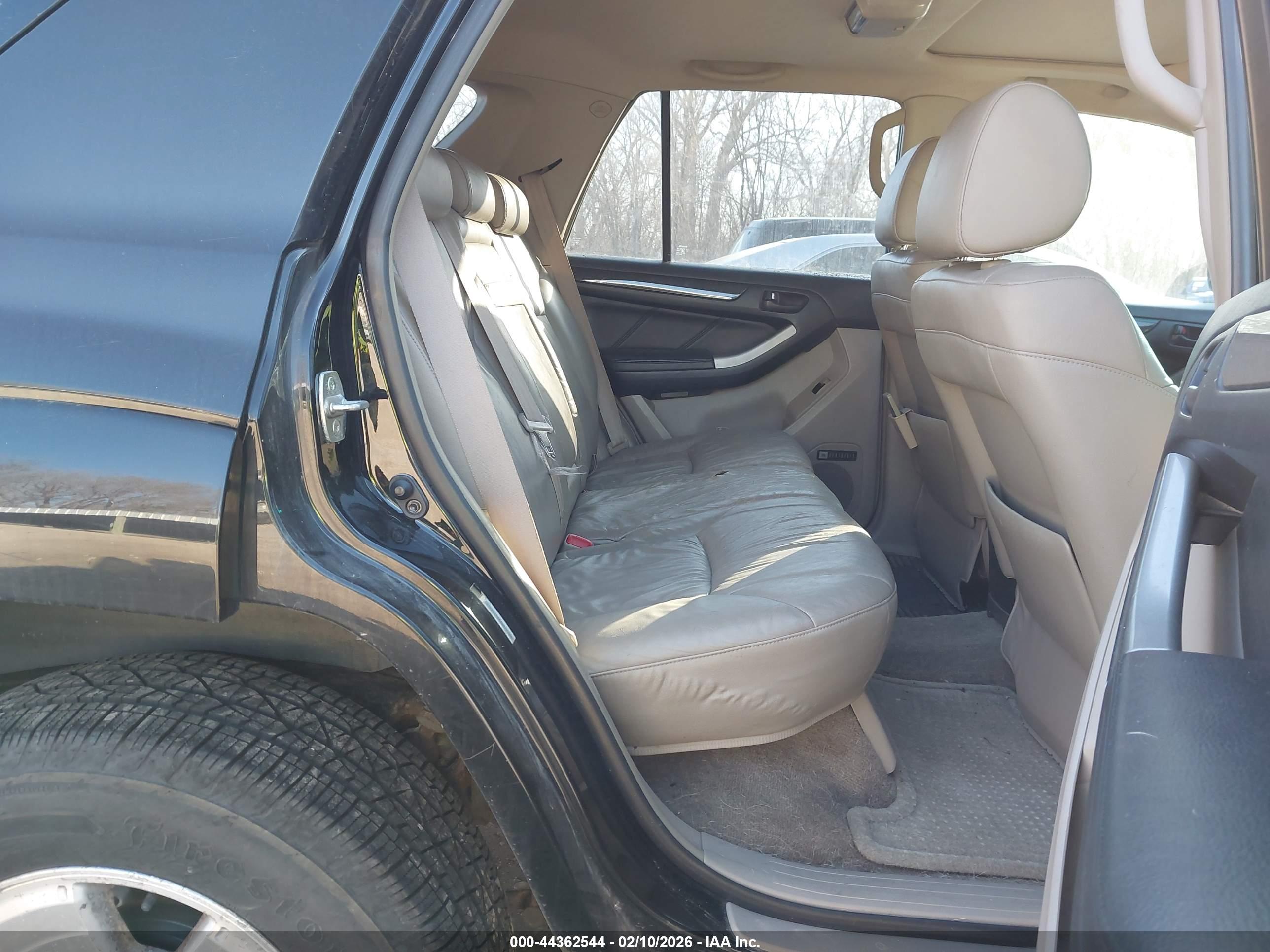 TOYOTA 4RUNNER image 8