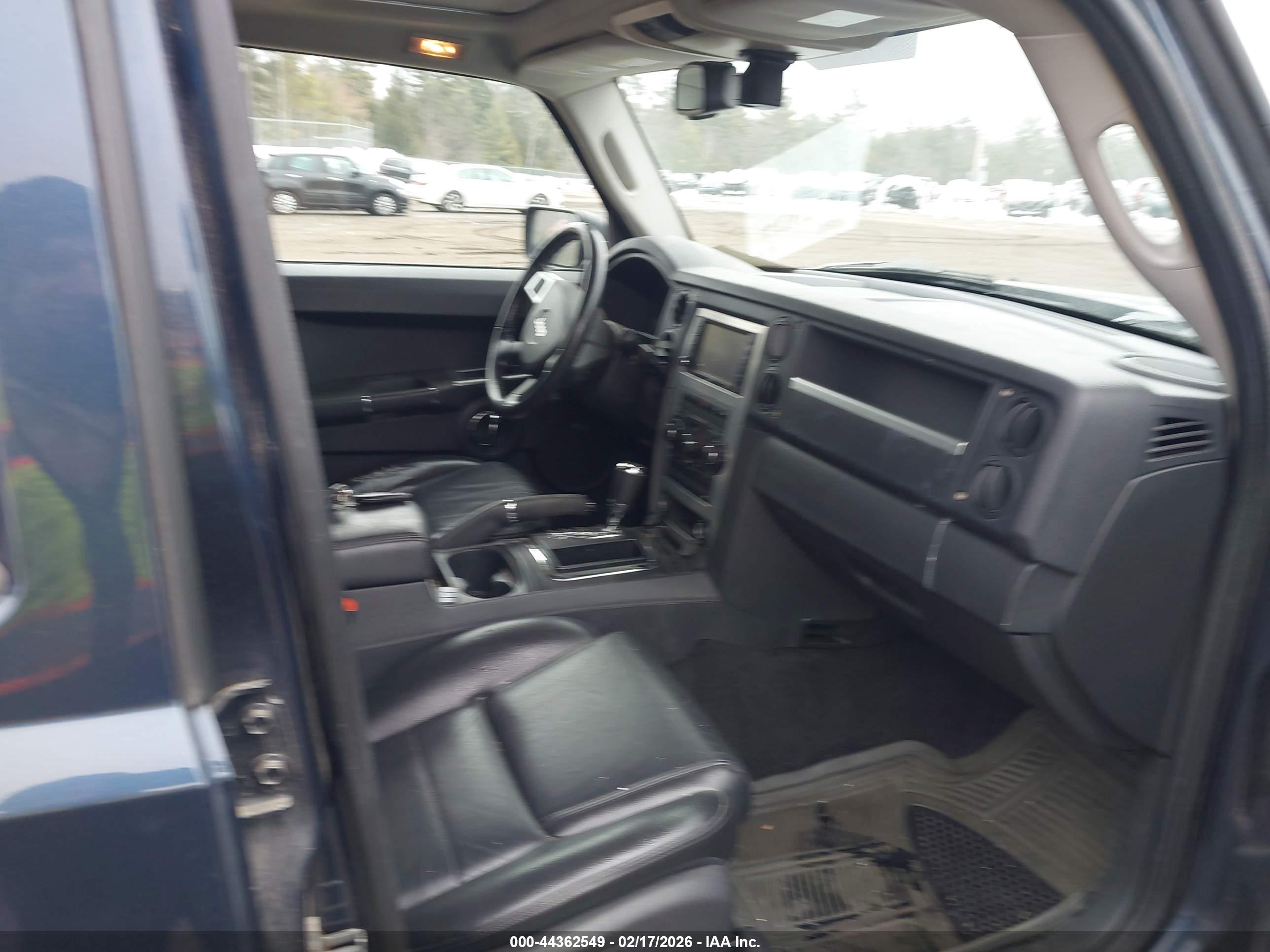 JEEP COMMANDER image 5