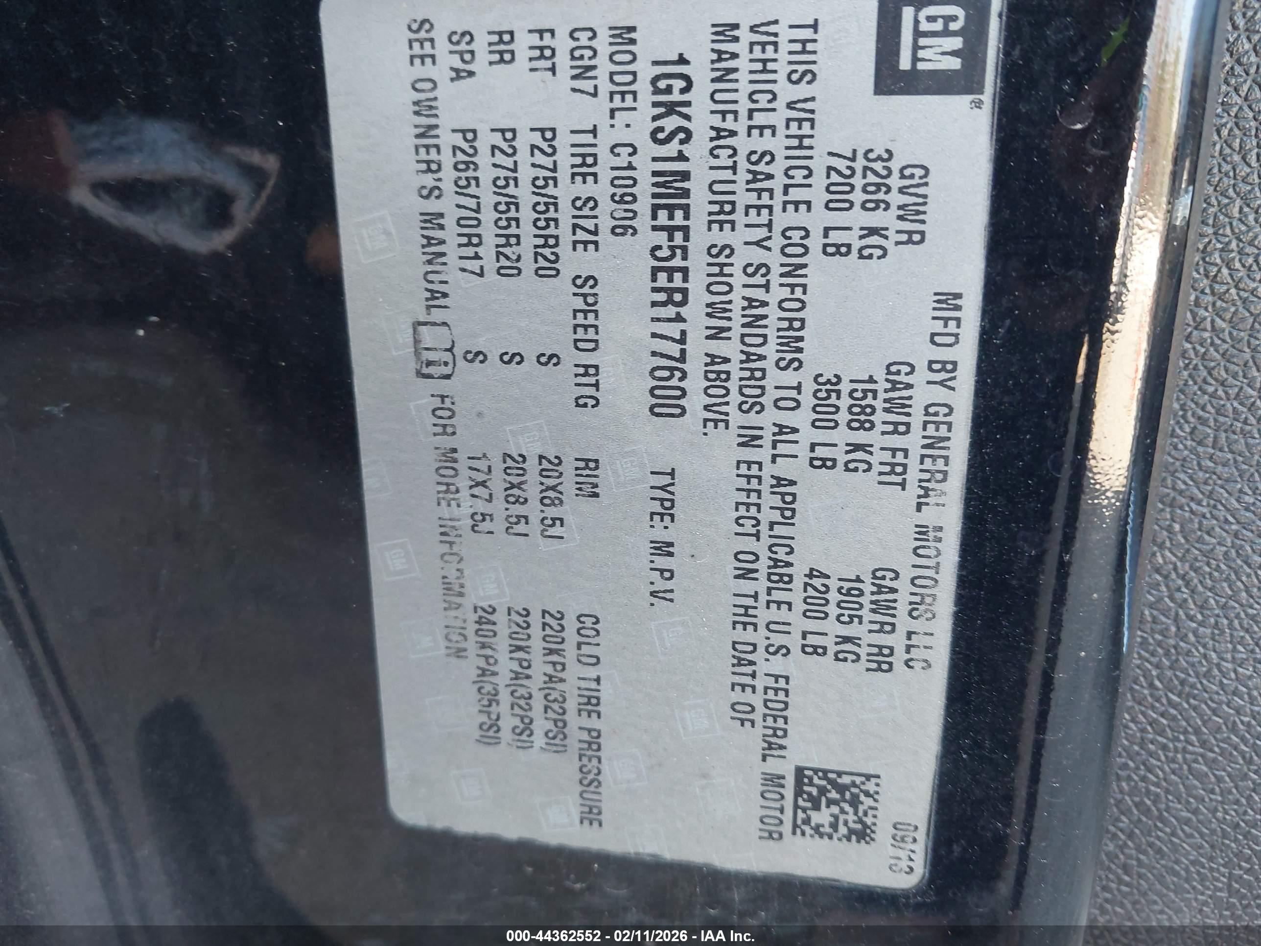 GMC YUKON image 9