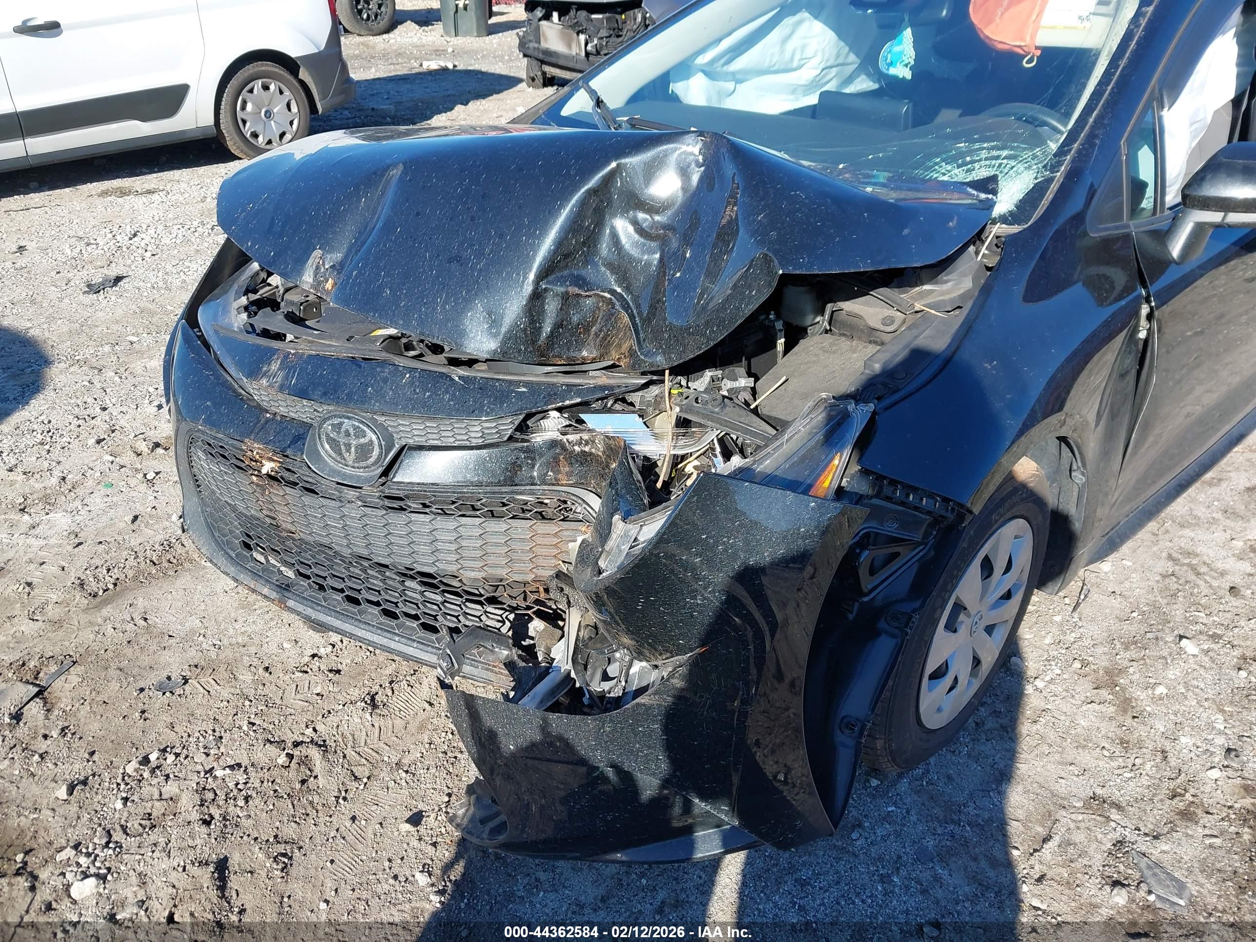 TOYOTA COROLLA image 6
