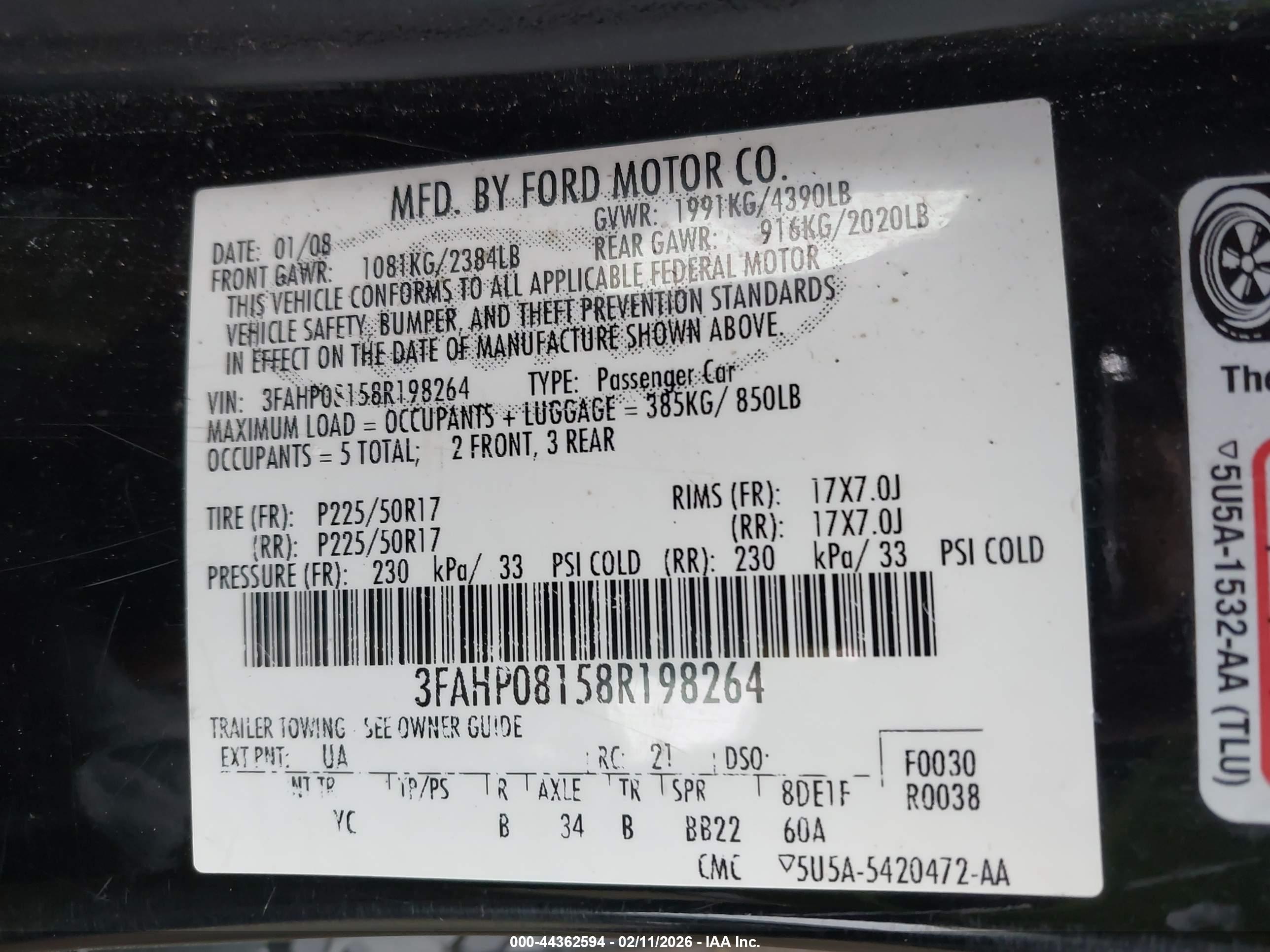 FORD FUSION image 9
