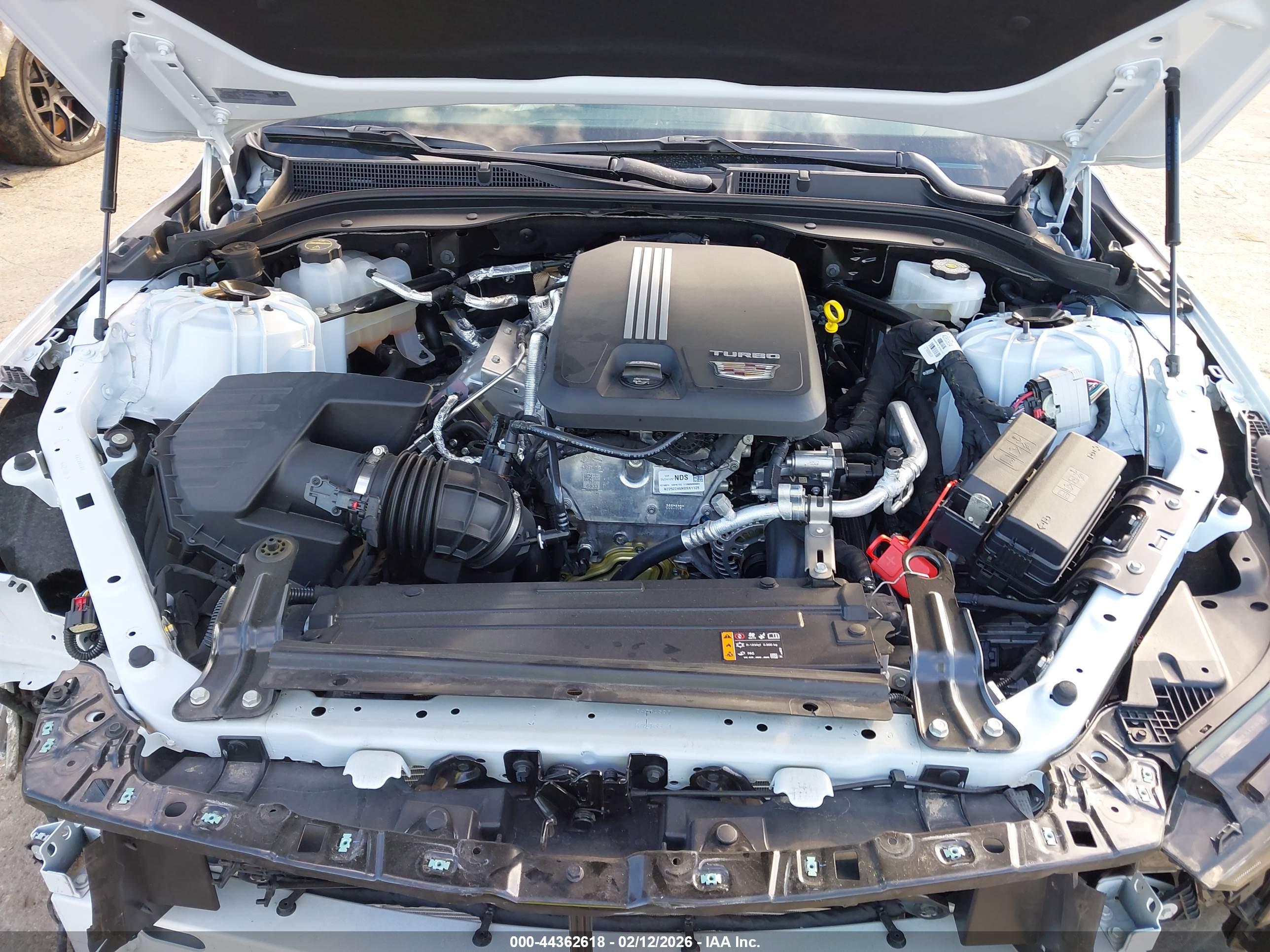 CADILLAC CT5 image 10