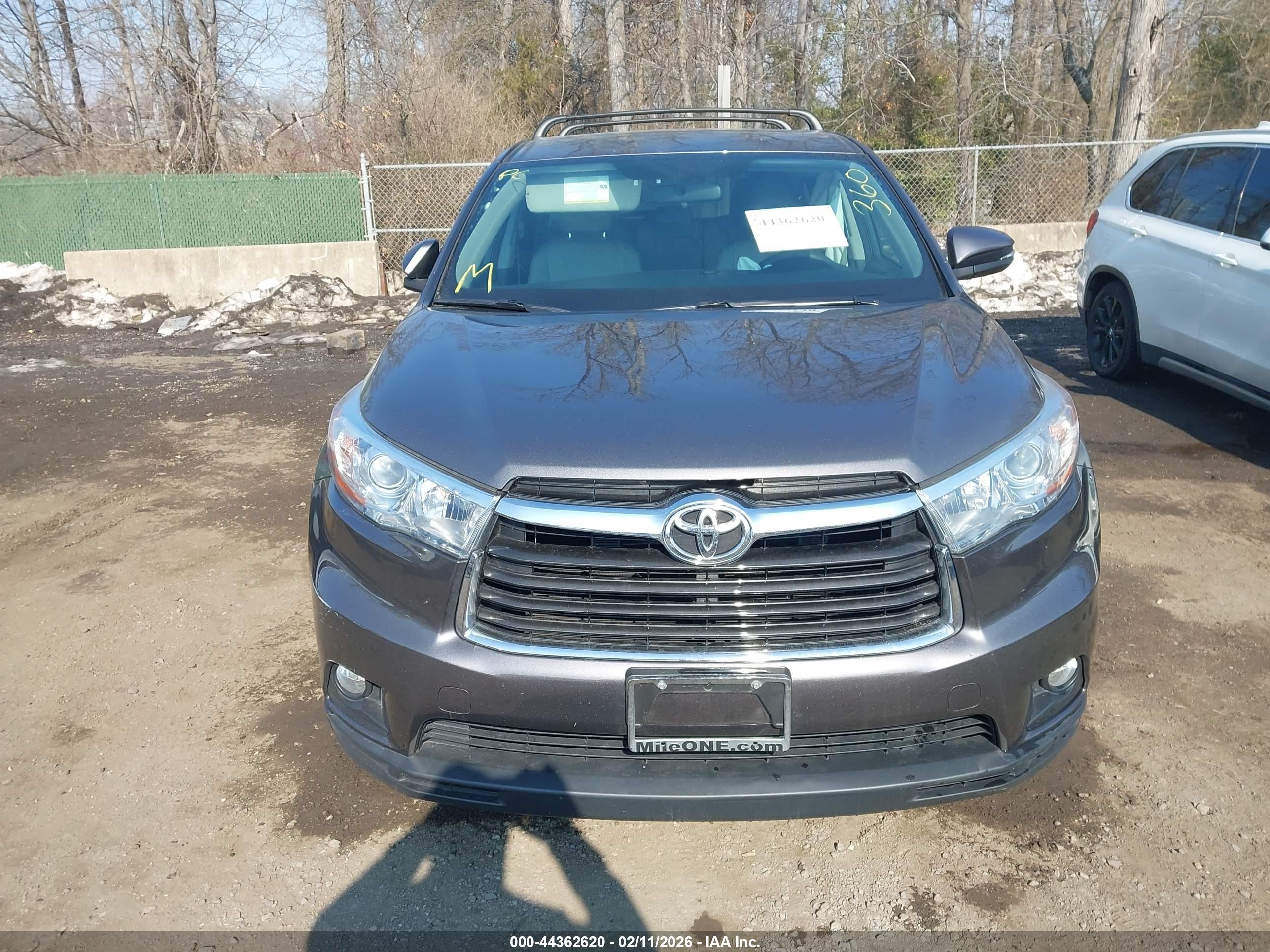 TOYOTA HIGHLANDER image 6