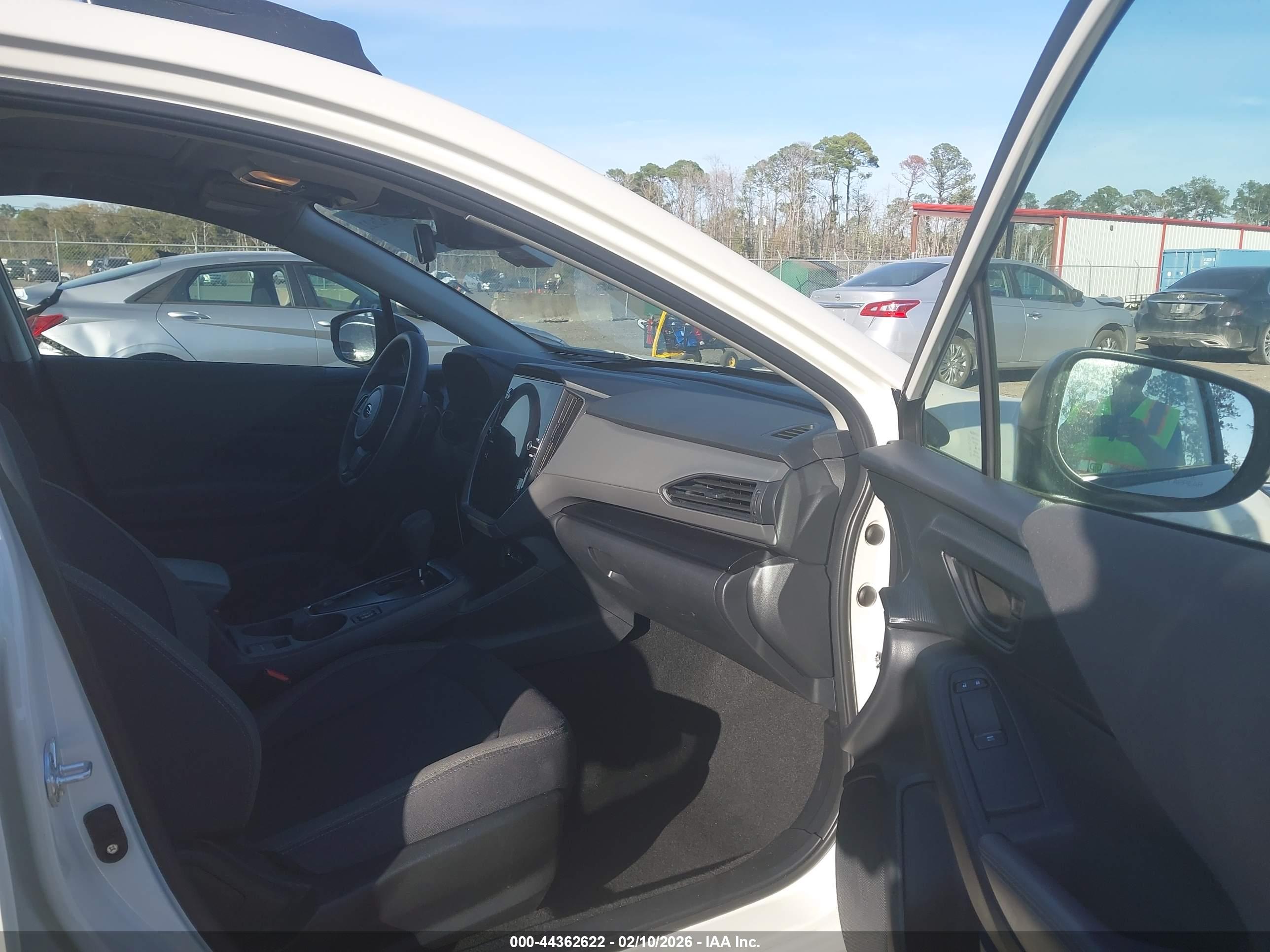 SUBARU CROSSTREK image 5