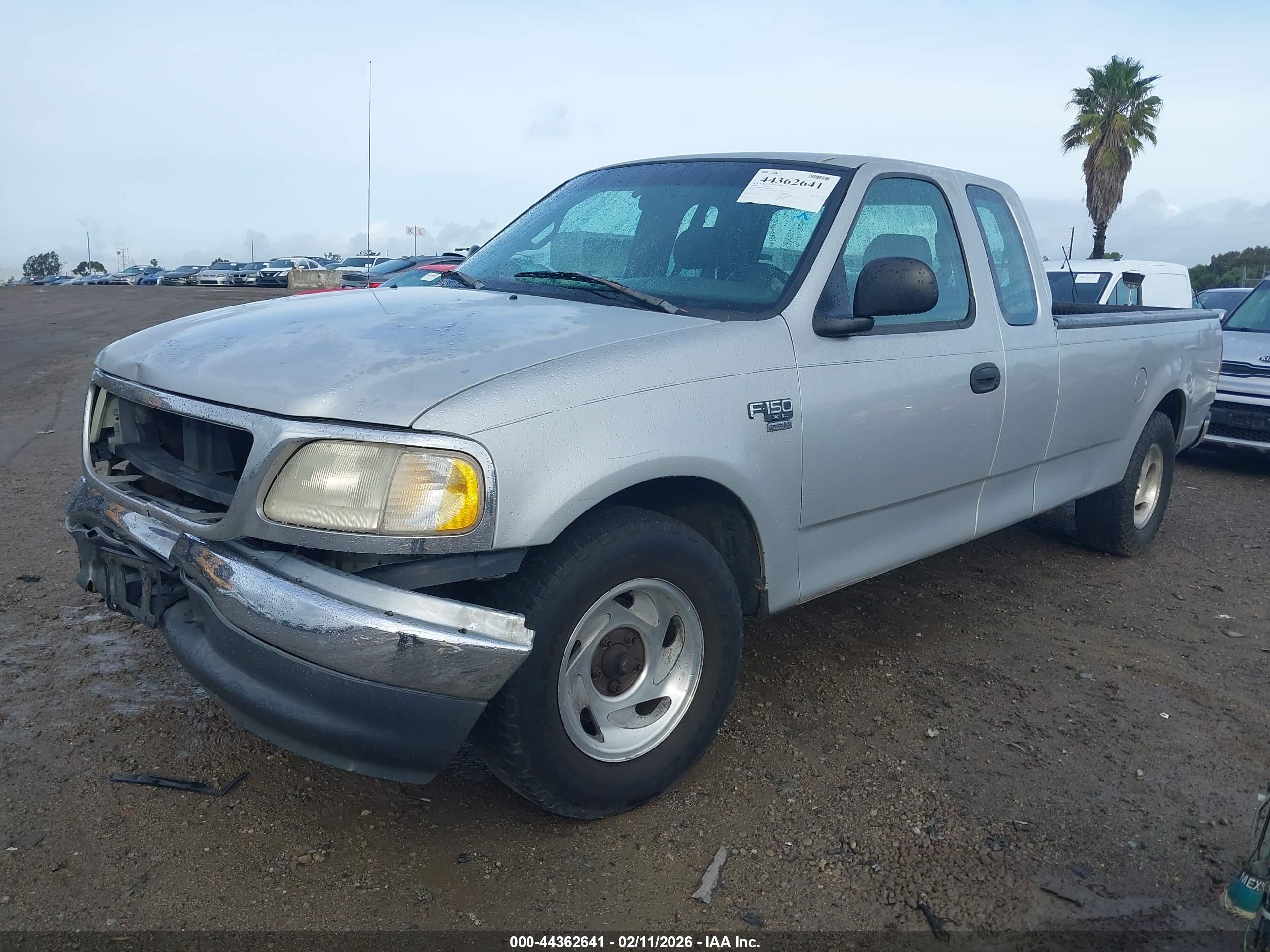 FORD F-150 image 2