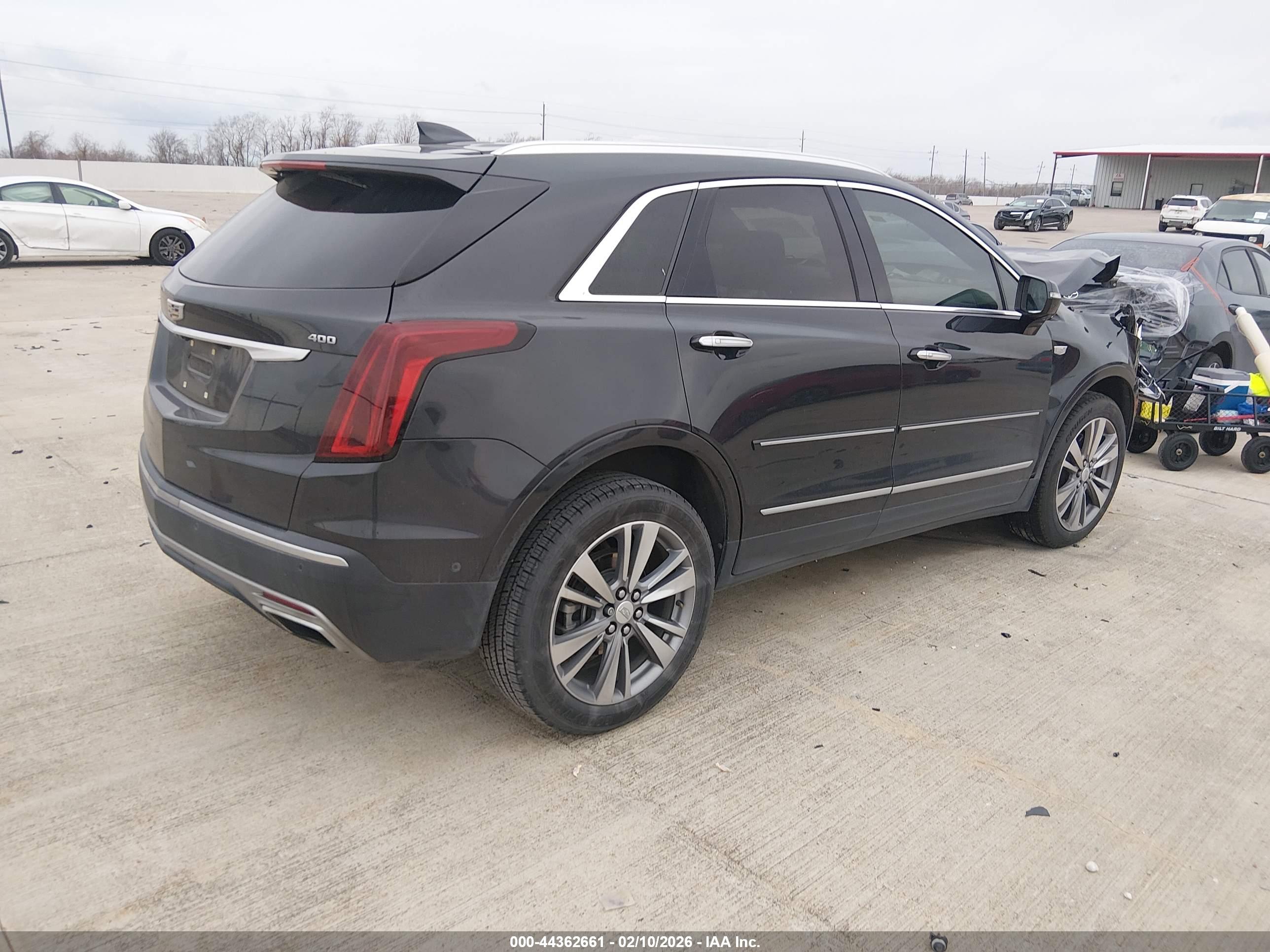 CADILLAC XT5 image 4